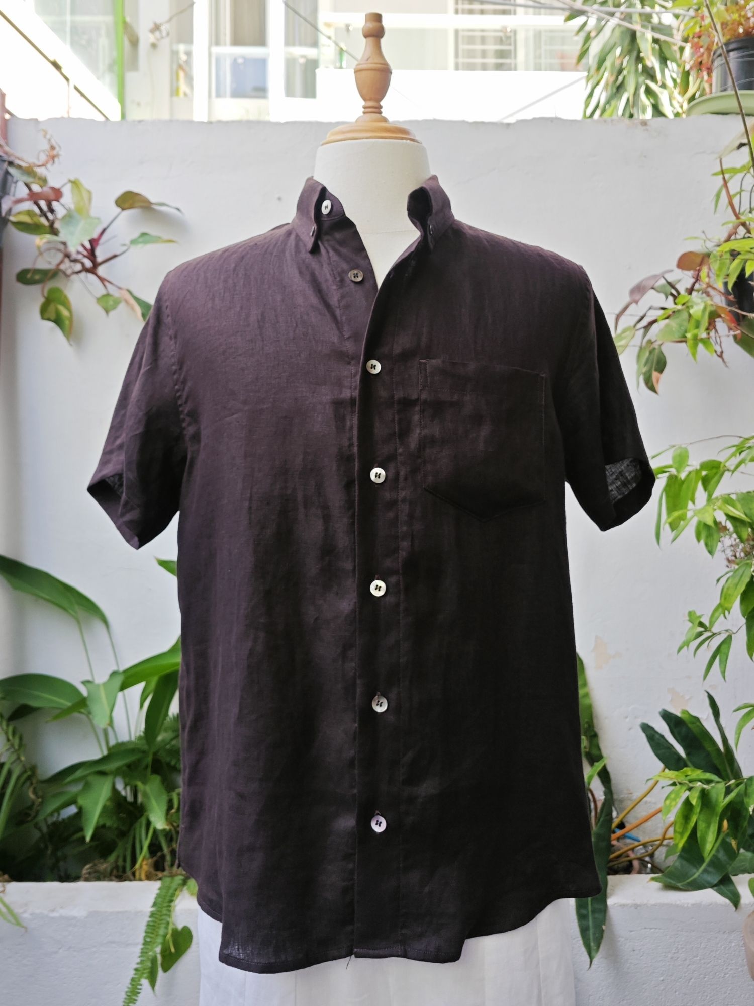 Sơ mi 100% linen tay ngắn cổ kiểu Đức