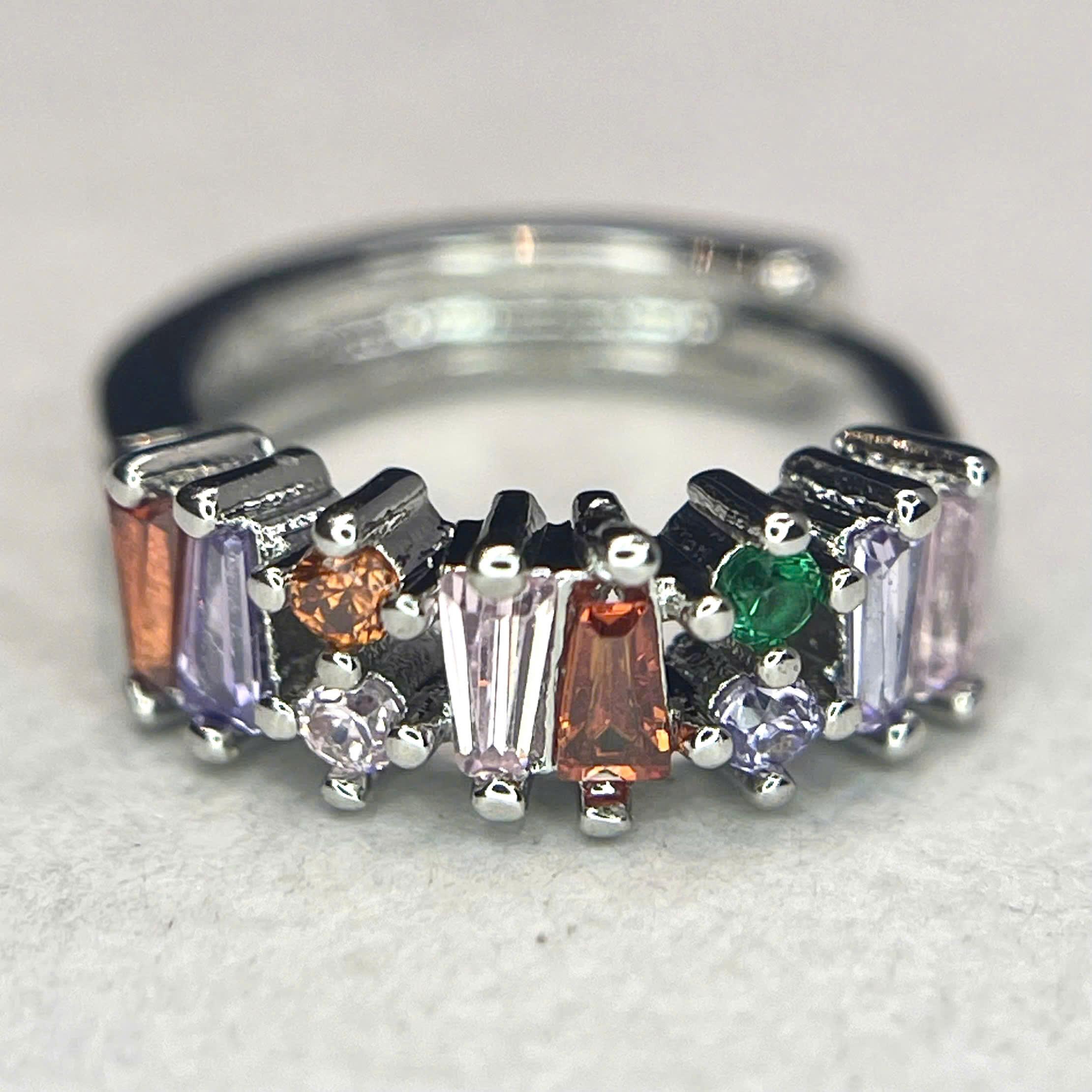 Khuyên vòng kiểu đá pha lê đa sắc size 10