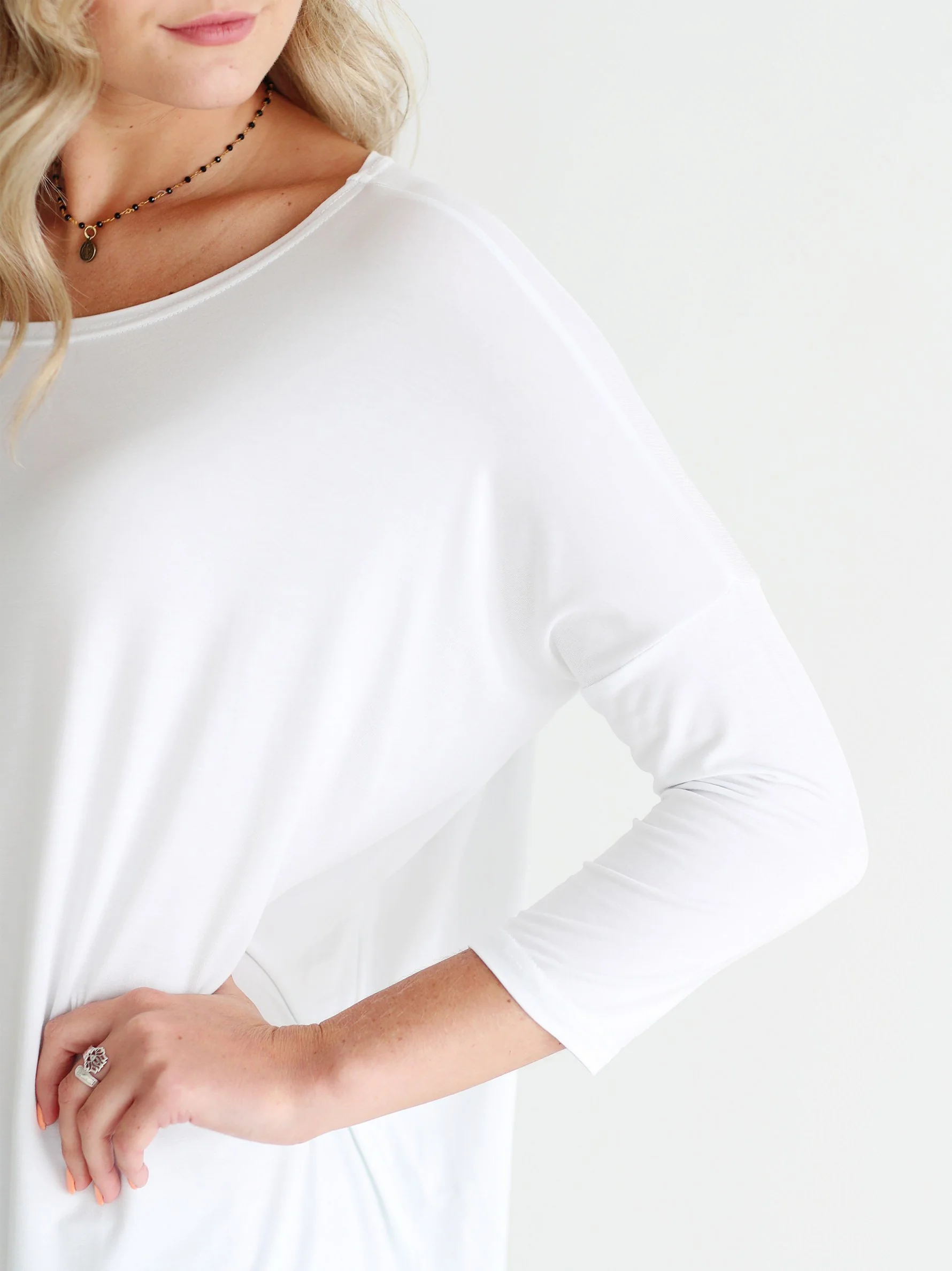 White 3/4 Sleeve Tunic_thumbnail_3