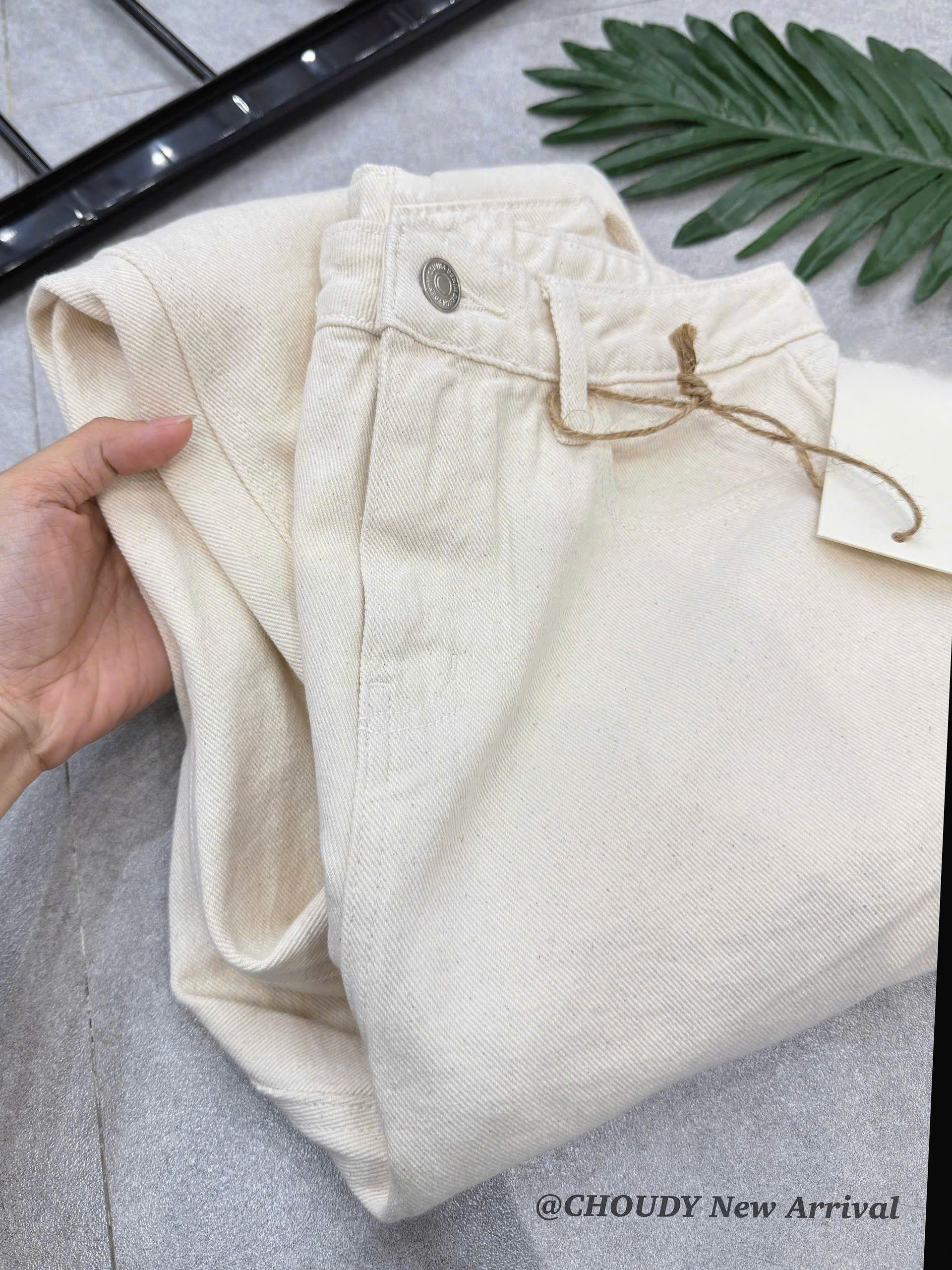 SALE Q955 QUẦN JEAN SUÔNG KEM_thumbnail_8