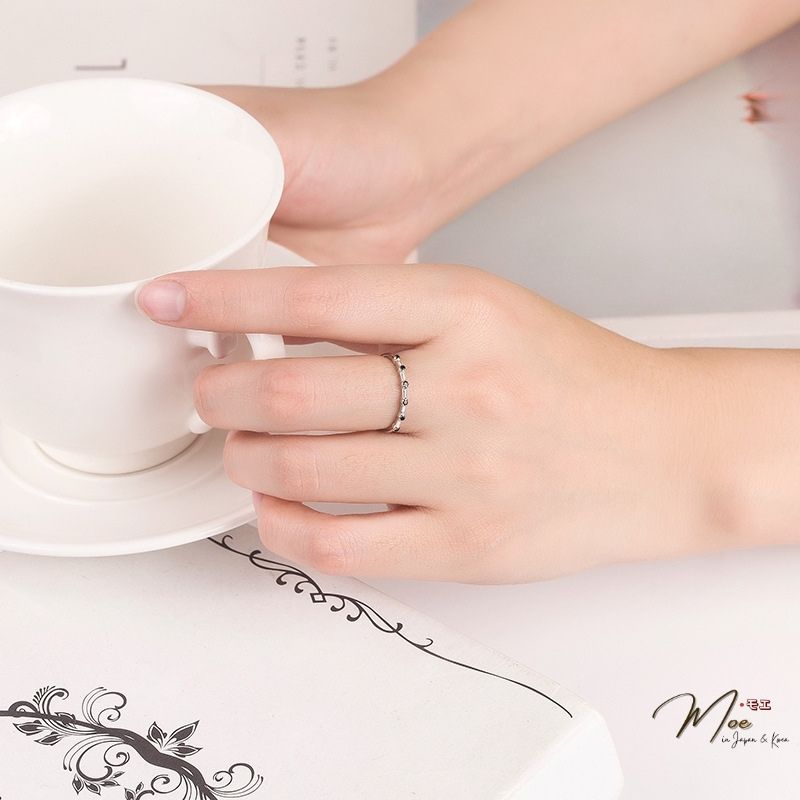 N135 - Nhẫn bi đen so le freesize_thumbnail_1