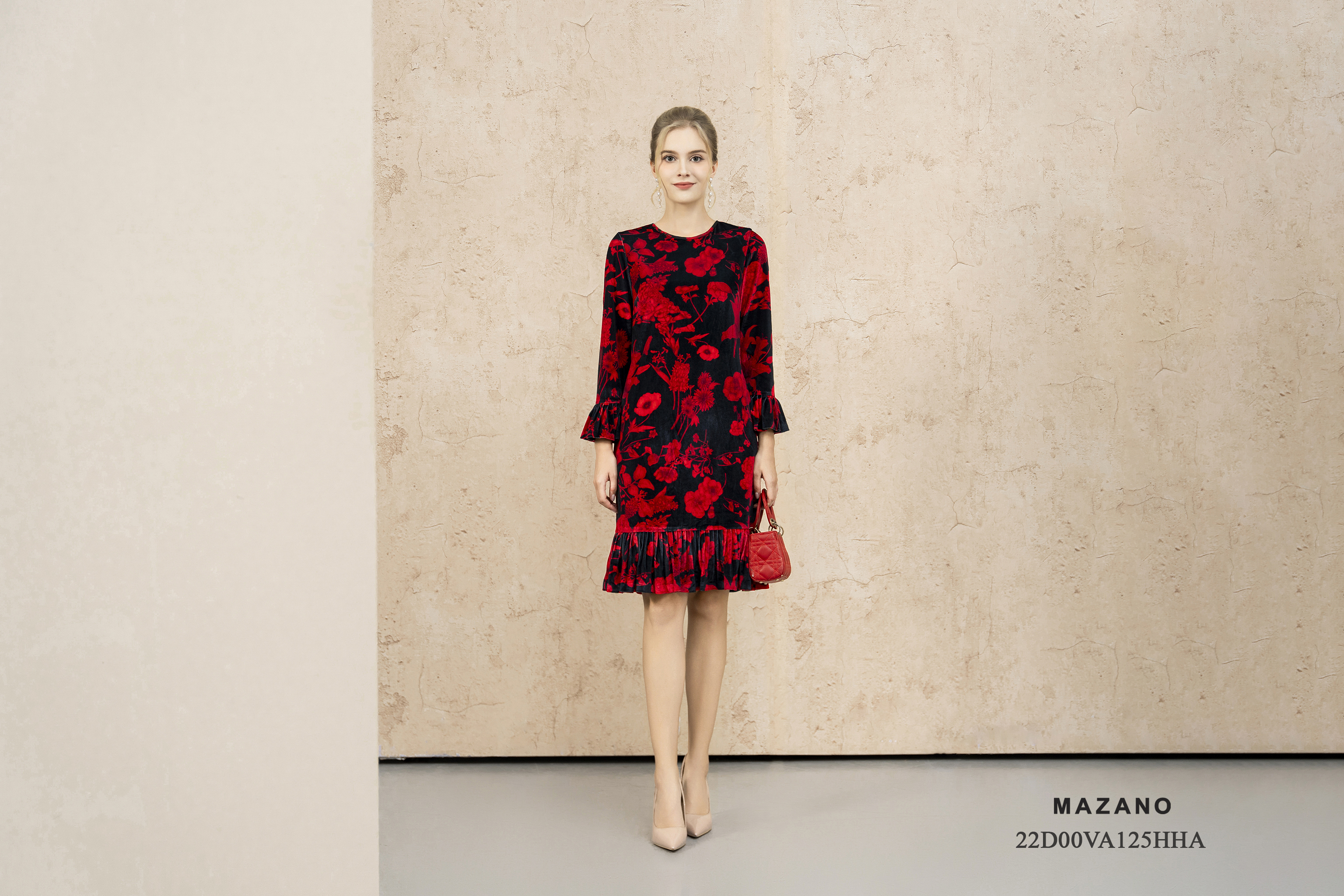 Đầm suông họa tiết hoa đỏ phối dập ly_thumbnail_1