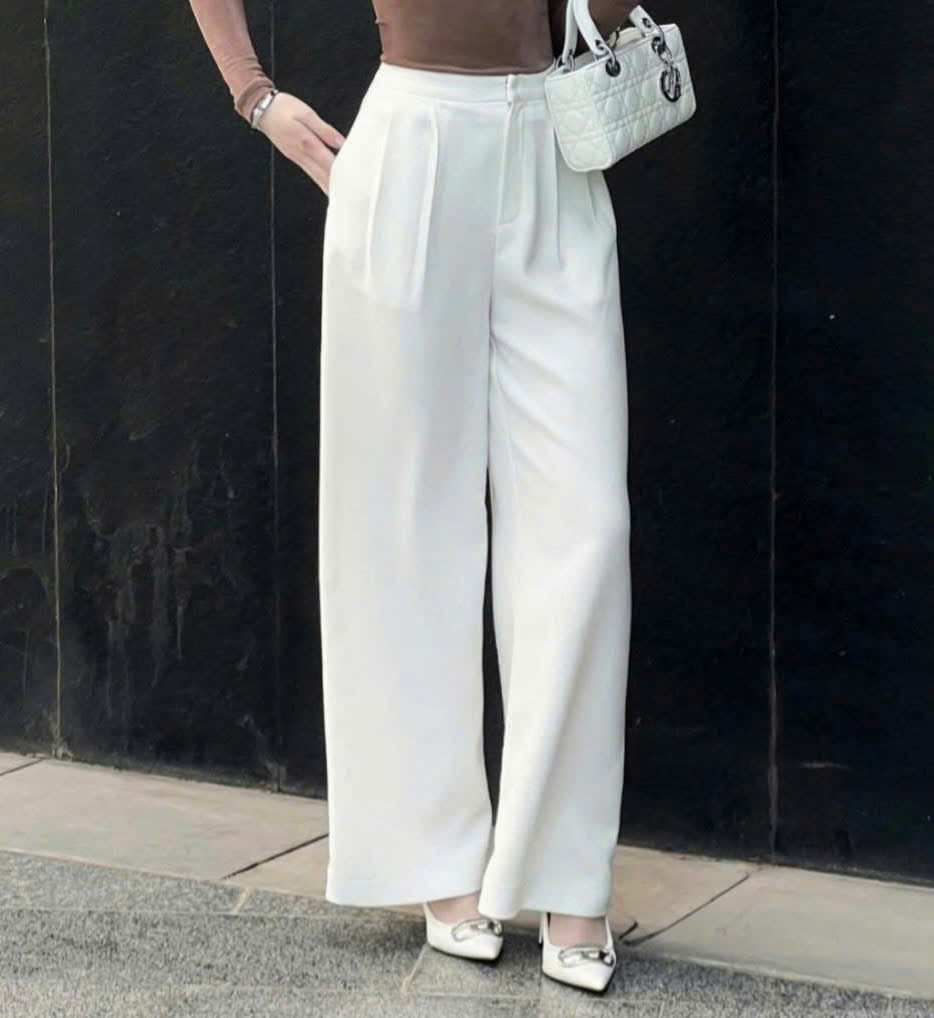 Quần suông trắng