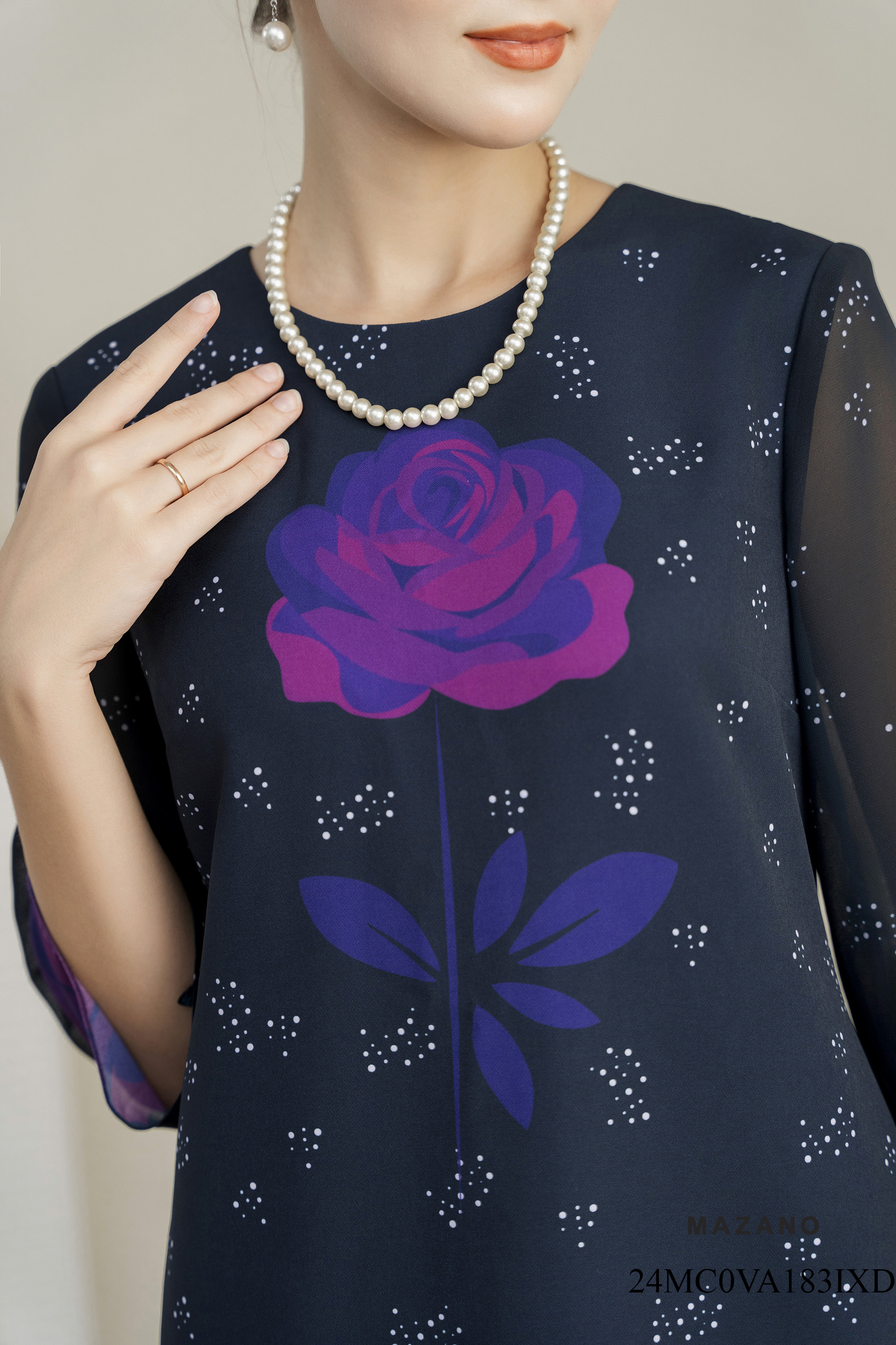 Váy Đầm Suông Vải thô mỏng Hoạ tiết hoa in bố cục Cổ tròn Tay lỡ Dài đến bắp chân_thumbnail_5