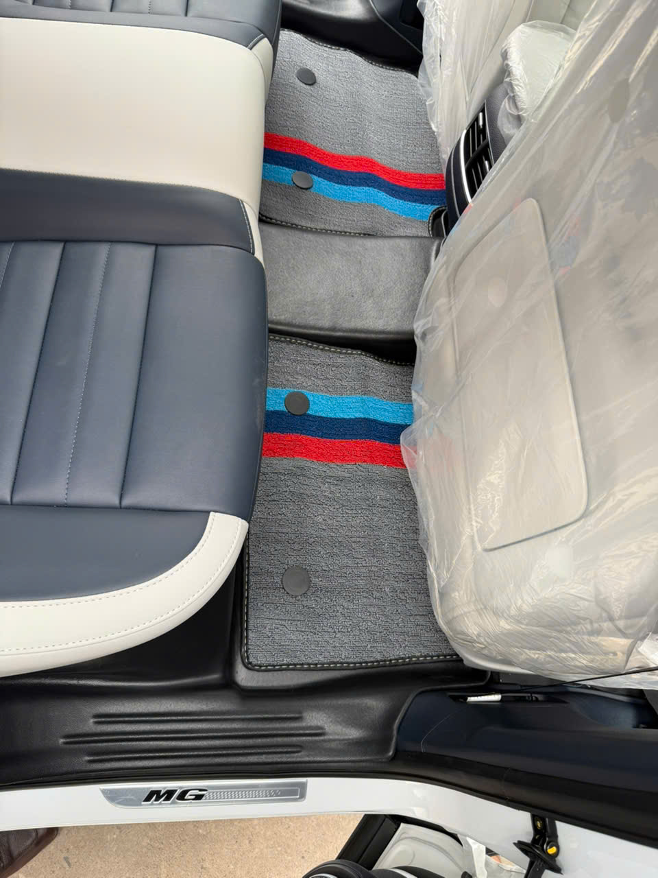 Thảm Lót Sàn Ô Tô Nhựa Đúc TPE MG HS_thumbnail_5