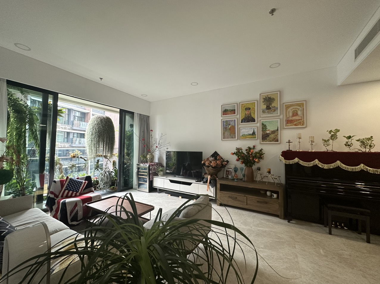 Cho thuê căn hộ hoàn toàn chưa ai ở tại dự án The River Thủ thiêm_thumbnail_3