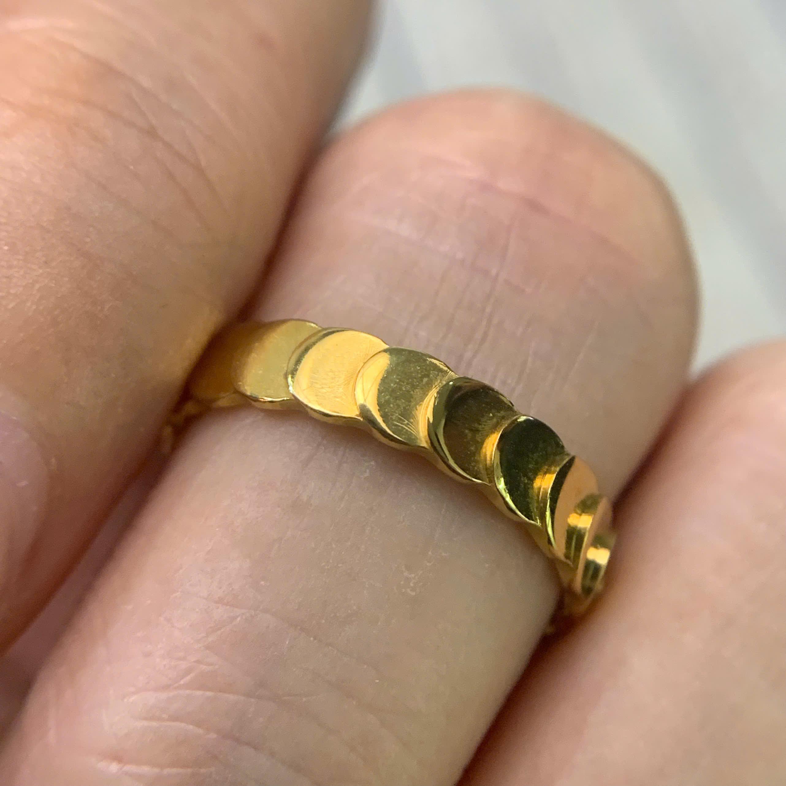 nhẫn kiểu titan vàng kiểu vẩy rồng size 6_thumbnail_3