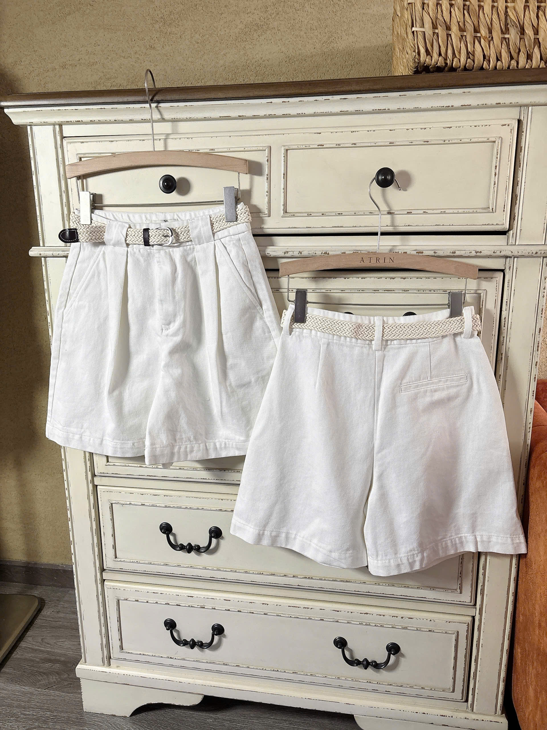 H112 QUẦN NGỐ TRẮNG ( KÈM BELT )_thumbnail_6