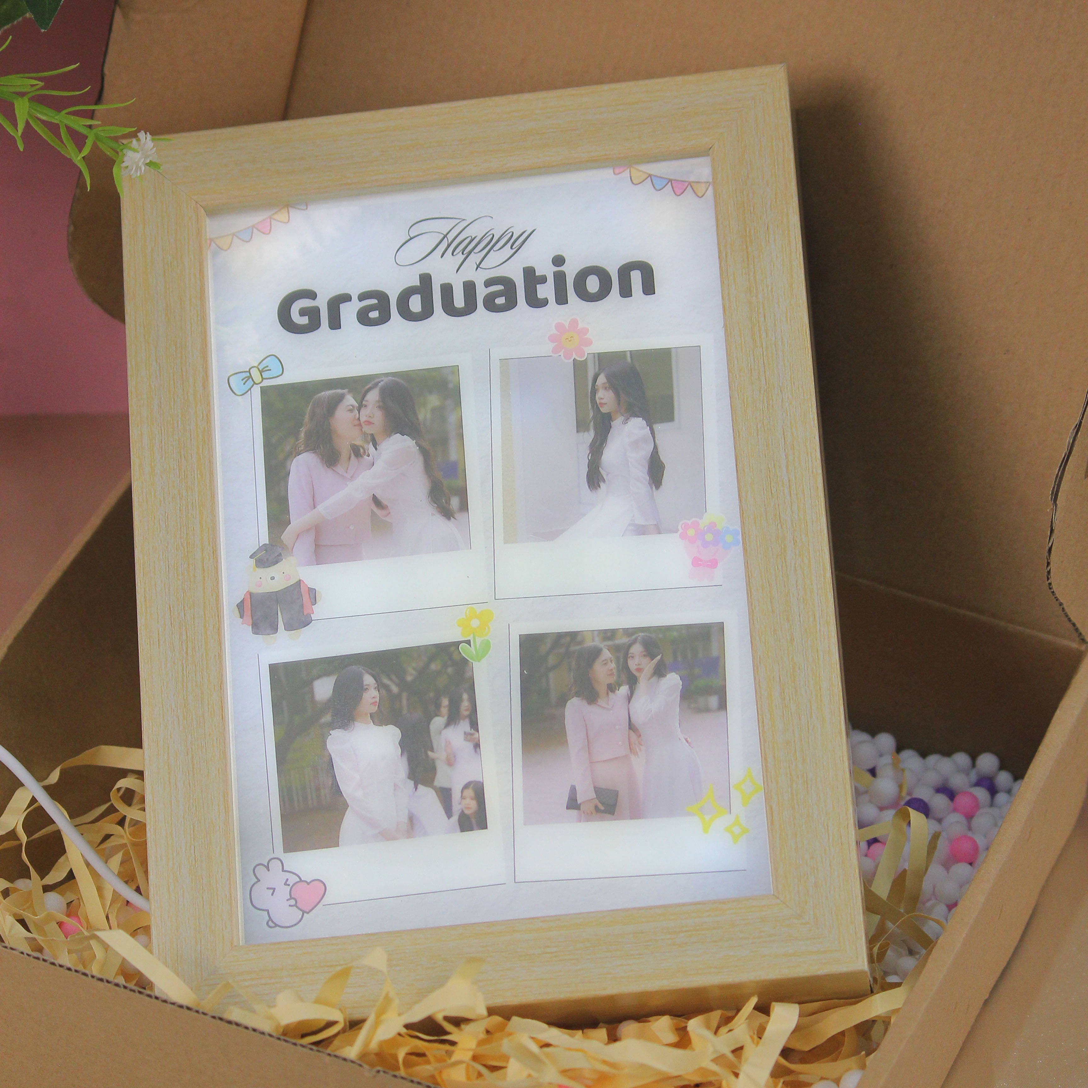 Tranh Gương Đèn Led In Ảnh Cá Nhân Hóa – Quà Tặng Tốt Nghiệp Ý Nghĩa Dành Cho Bạn Bè, Người Thân Kỷ Niệm Ngày Ra Trường_thumbnail_10