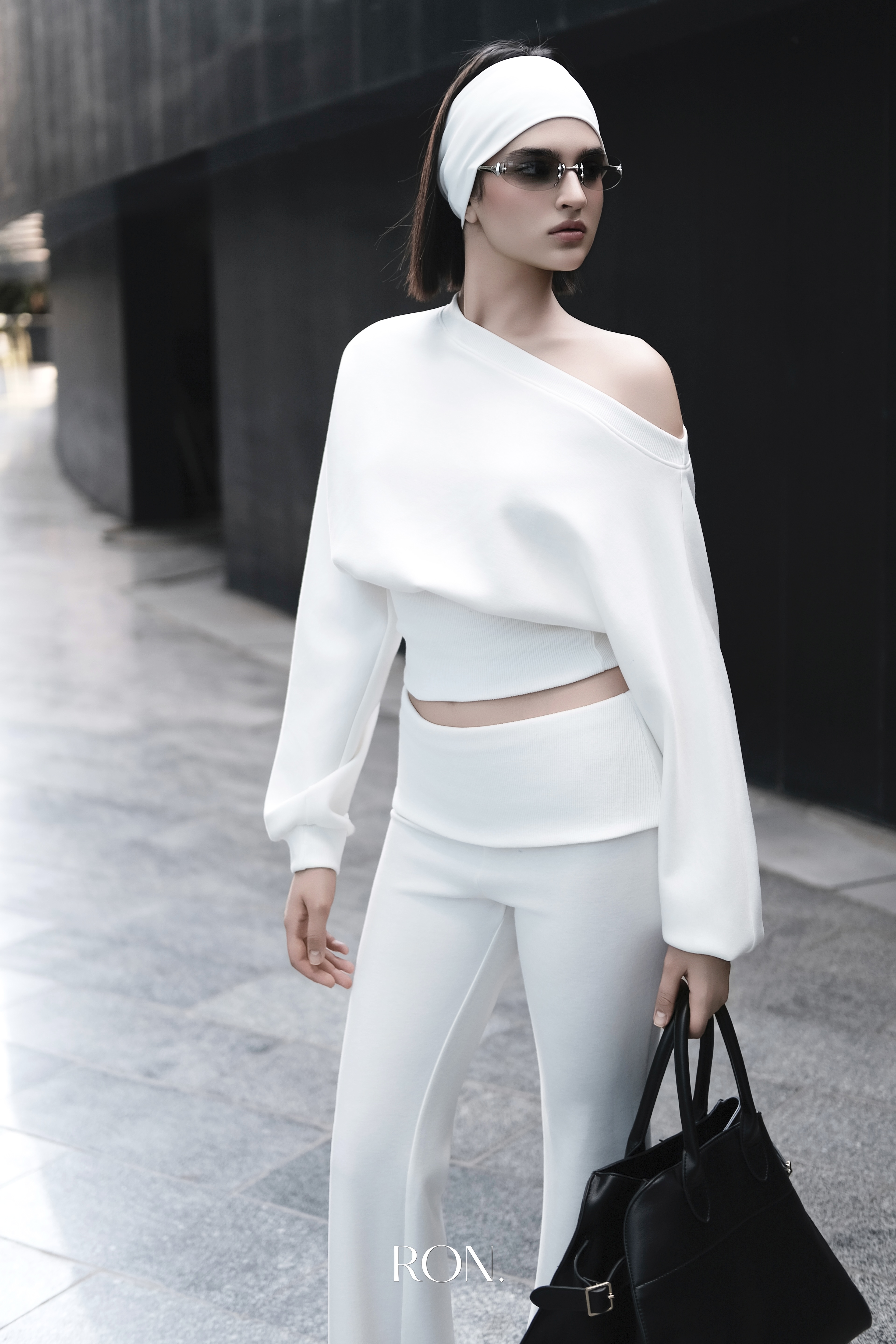 Set bộ trễ vai eo_thumbnail_3