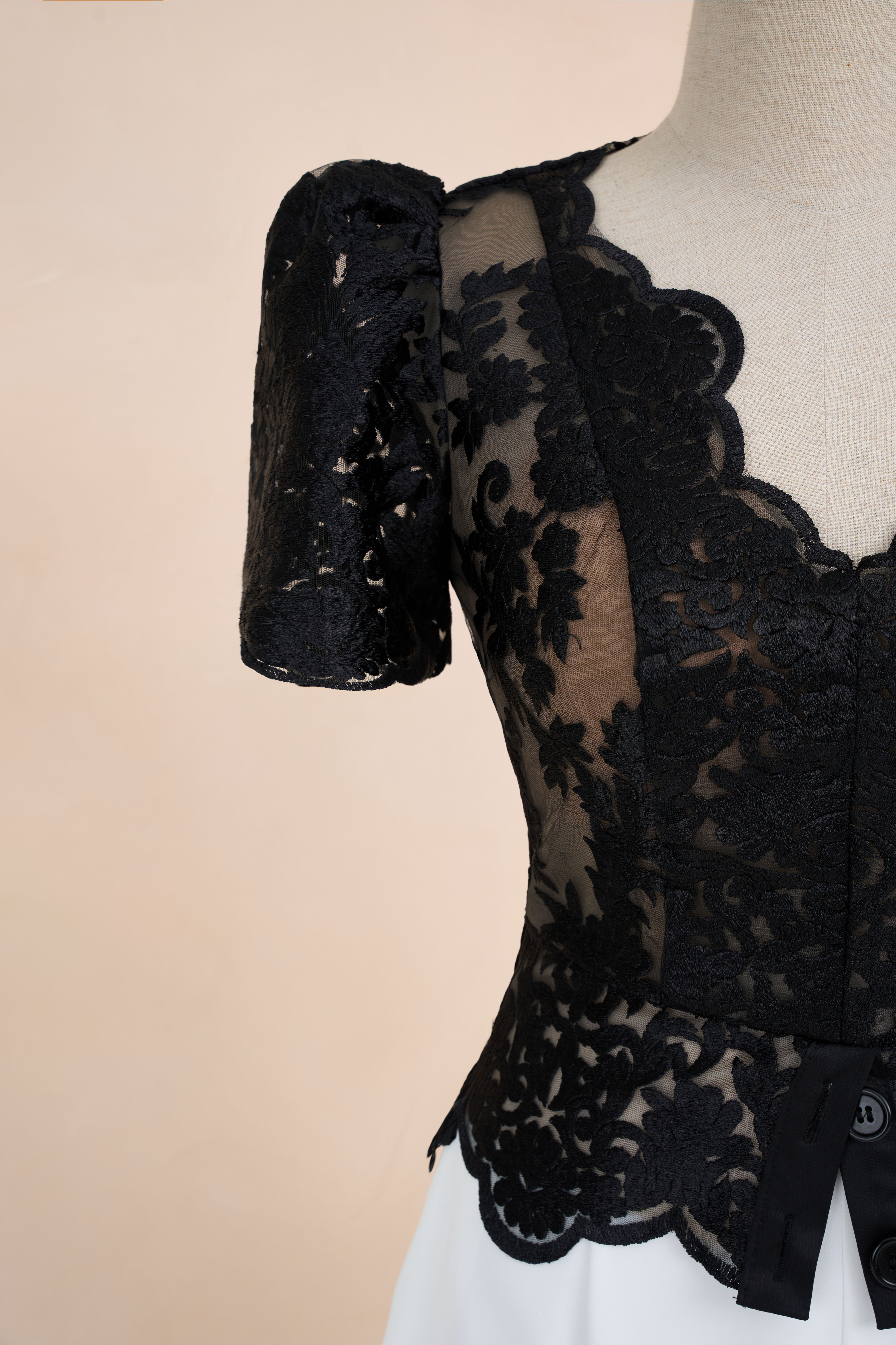 Áo PL Ren Cổ V 2 Cúc_thumbnail_8