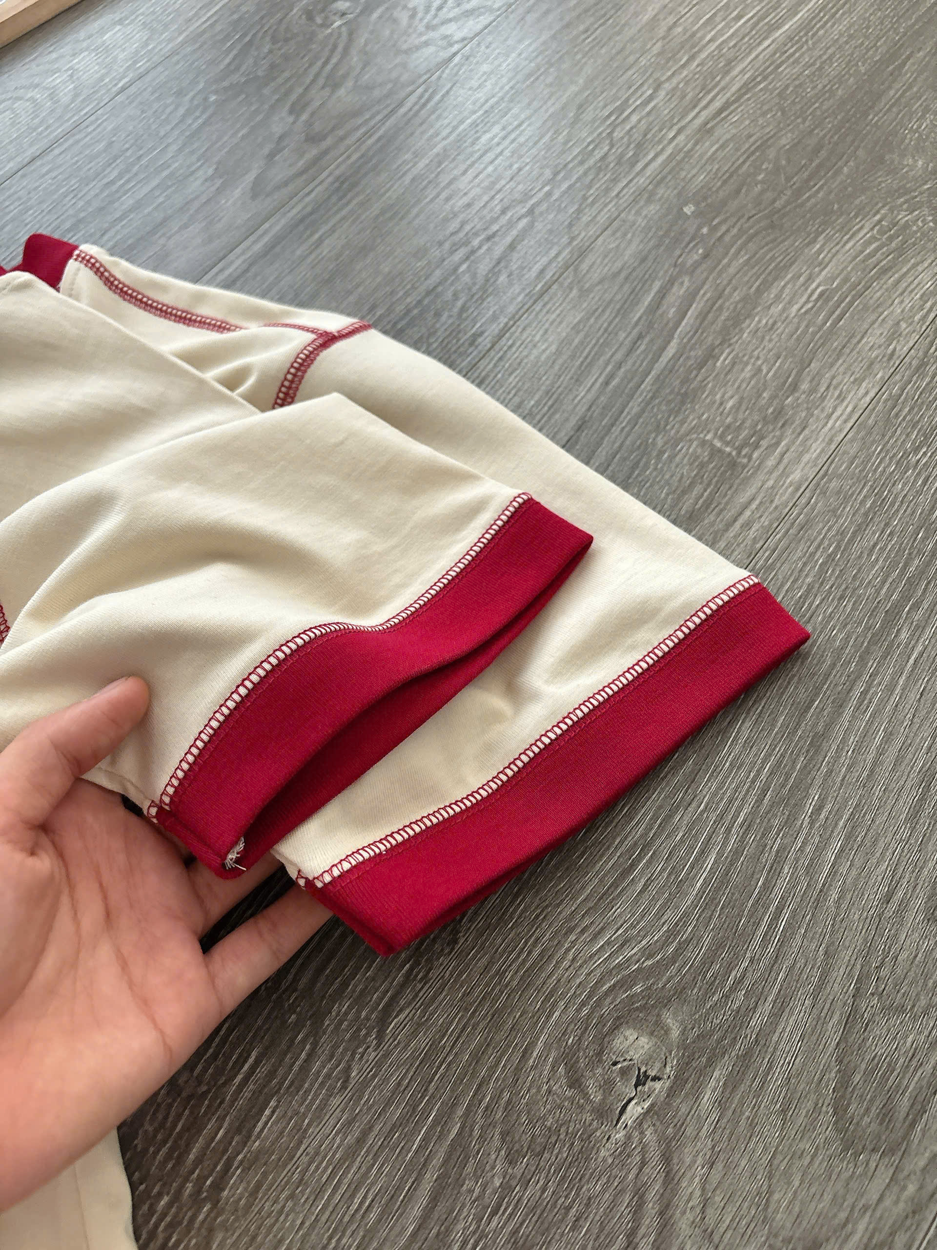 A296 ÁO THUN CHỮ ĐỎ_thumbnail_9