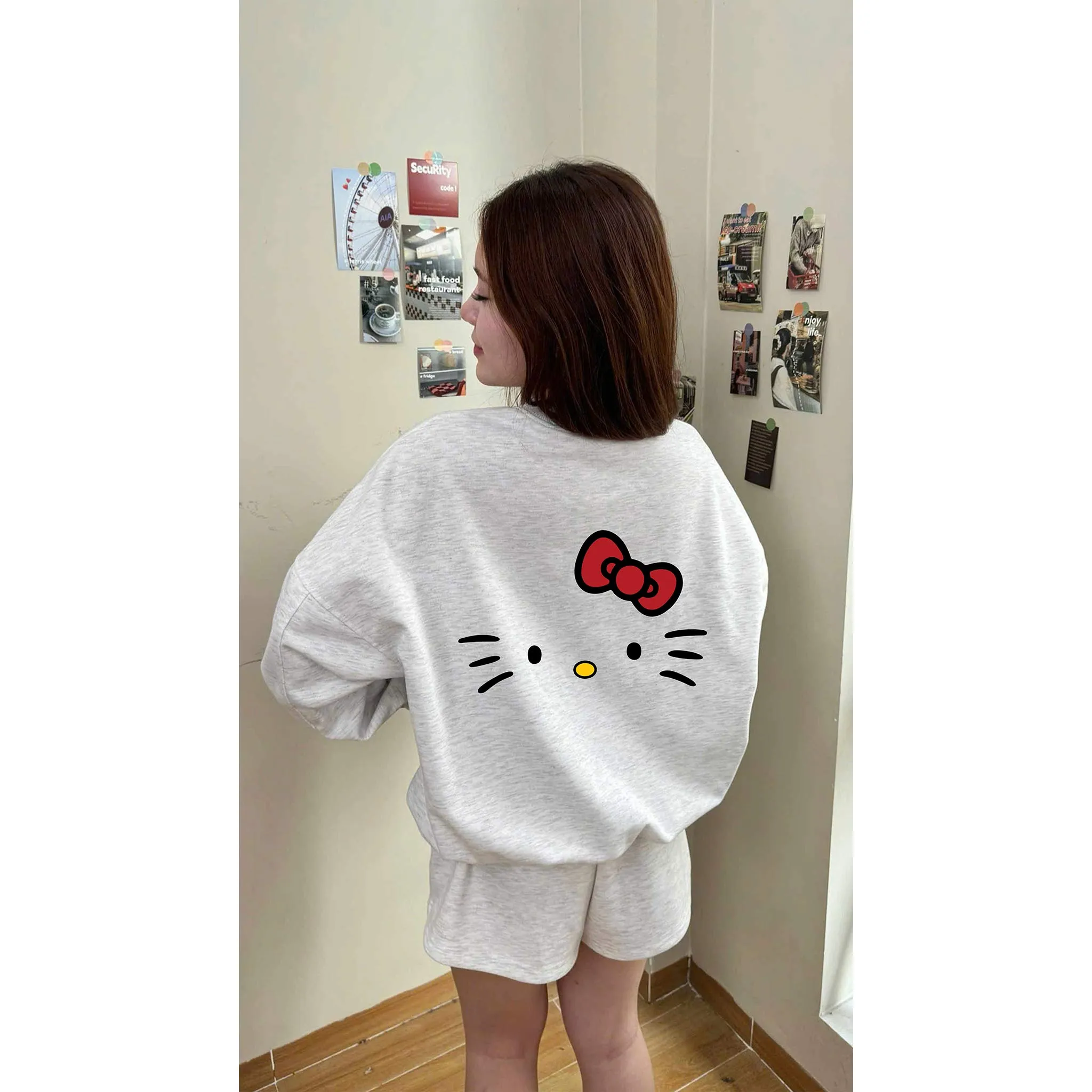 Áo Sweater form boxy Miucho nỉ 2 da cao cấp thoáng mát mềm mại Hello Kitty in mix 2702_thumbnail_2