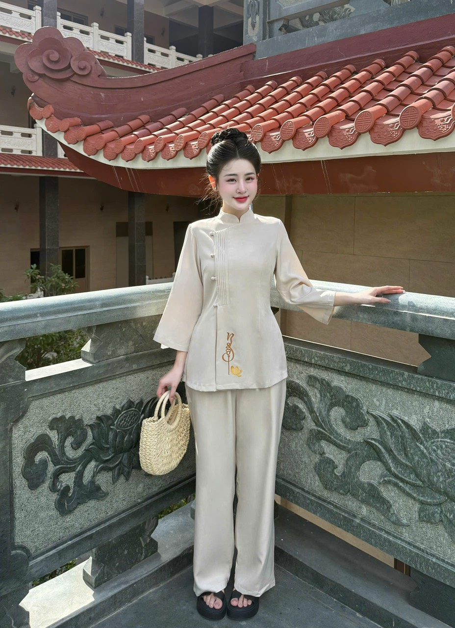 PP344 TINH NHI đồ lam thêu chữ Ngộ