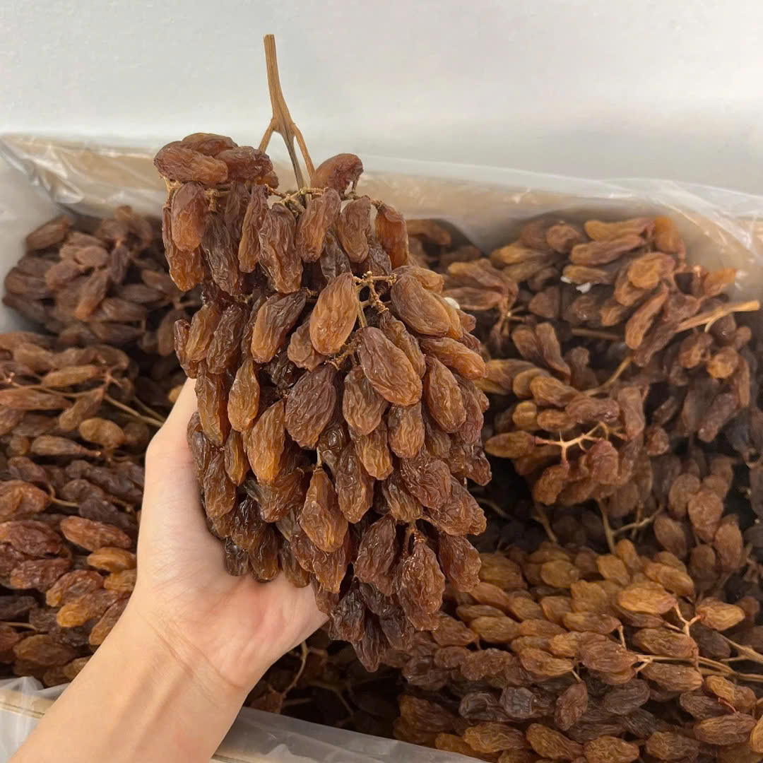 Nho khô Nguyên cành Úc Crimson 100%_thumbnail_13