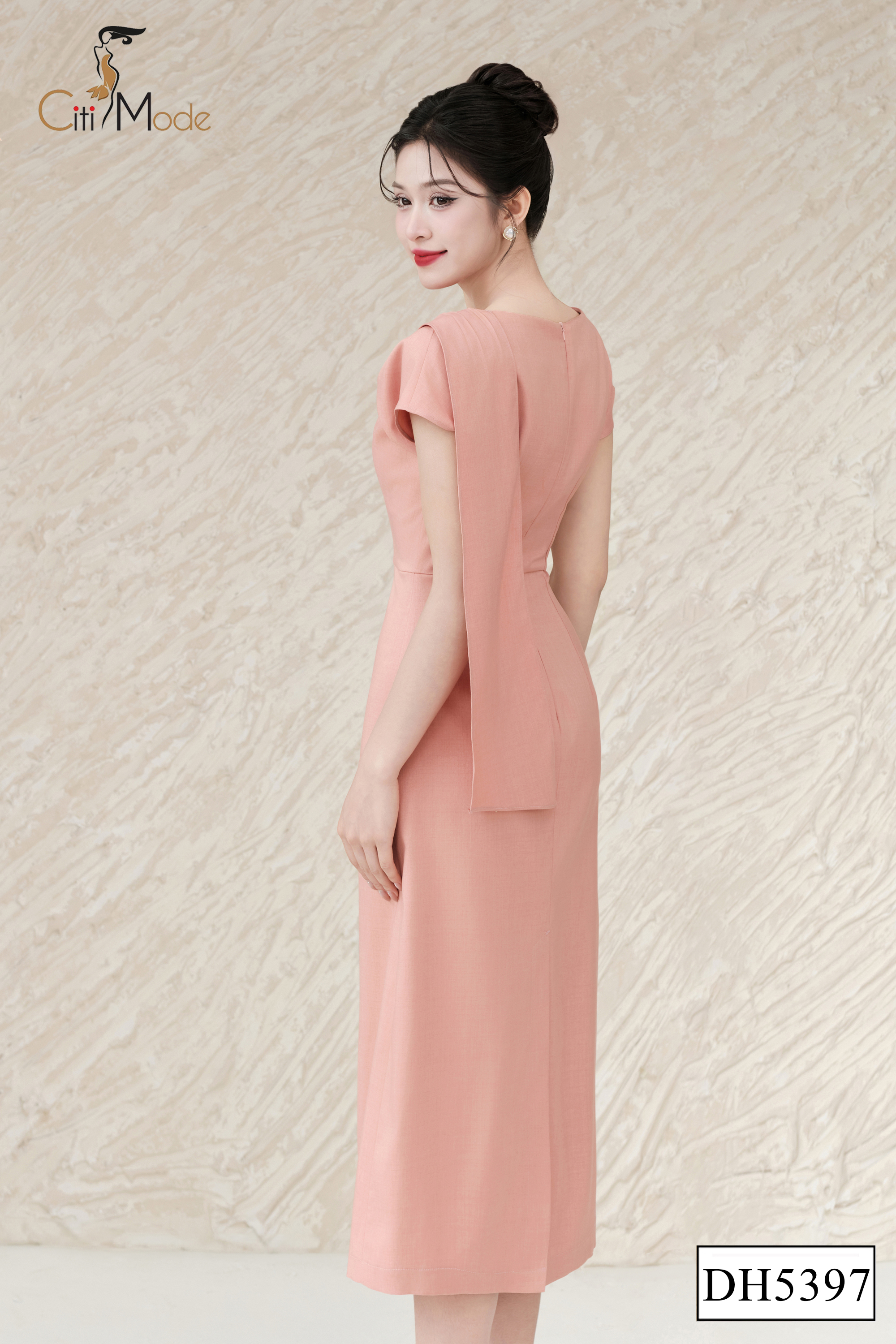 Đầm xòe hồng cổ cách điệu_thumbnail_2