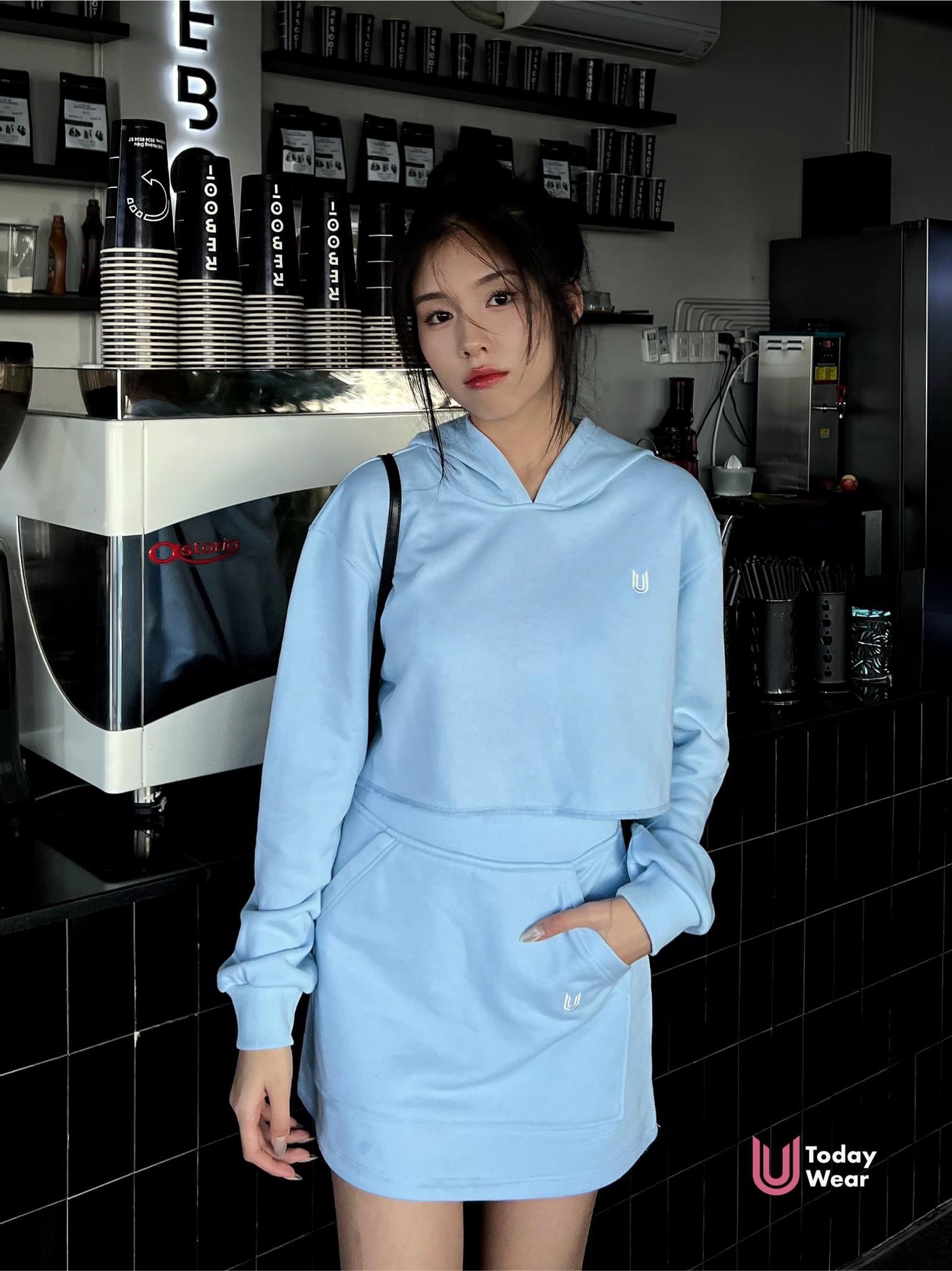 Áo Basic Hoodie Croptop_thumbnail_8