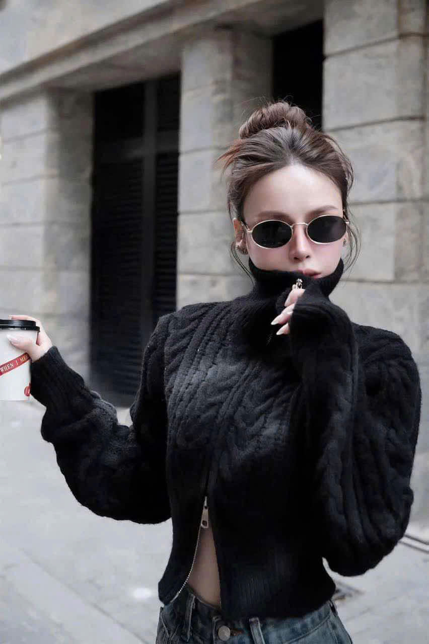 🎀 ℕ𝕖𝕨 𝟚𝟘𝟚𝟝 !!!  PRADA_thumbnail_2