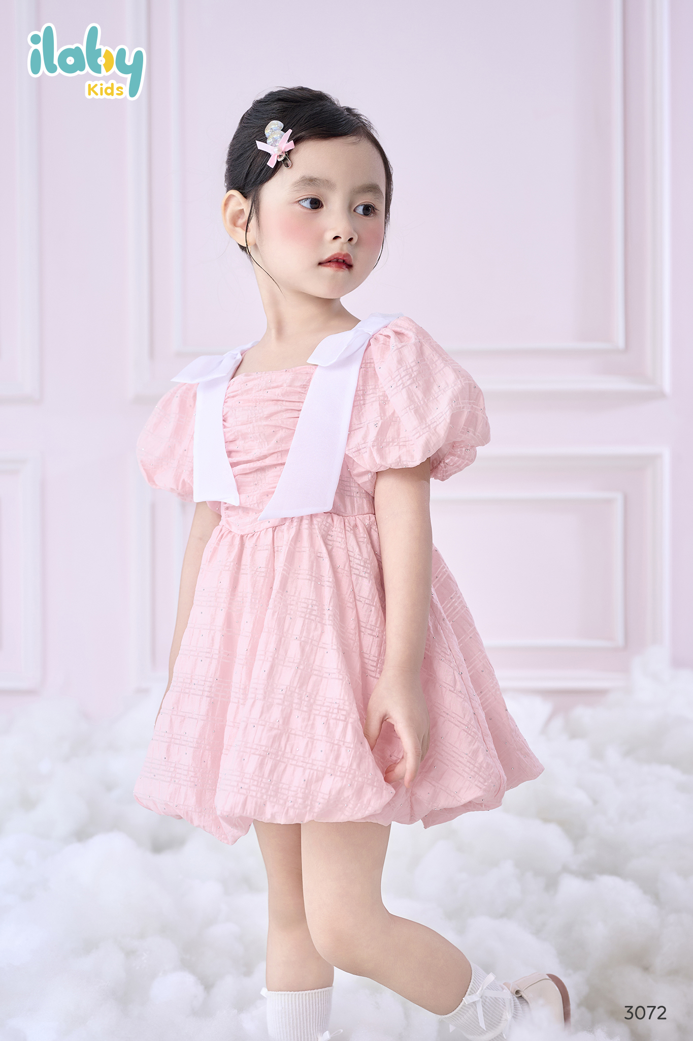 Váy tơ lấp lánh tùng bí