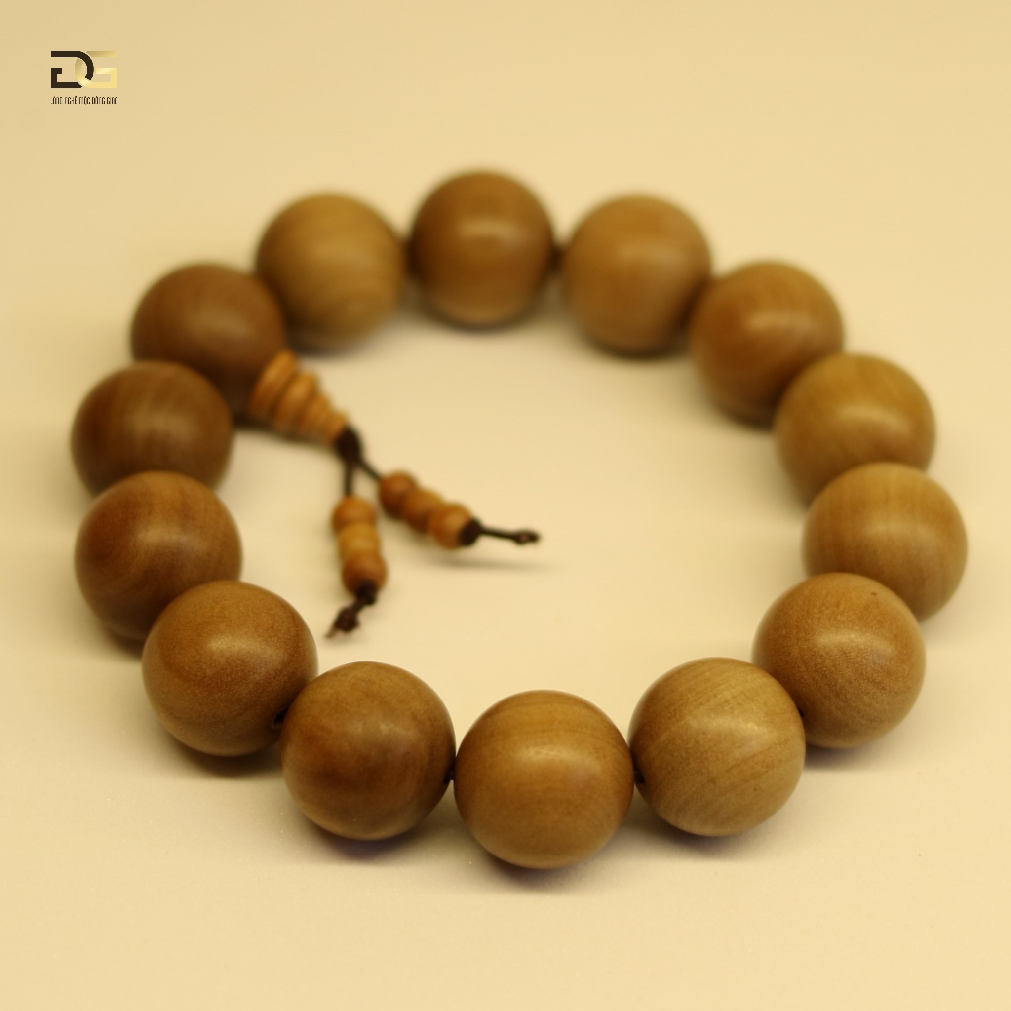 16mm (14 Hạt) Vòng Tay Đàn Hương Rừng Ấn Độ