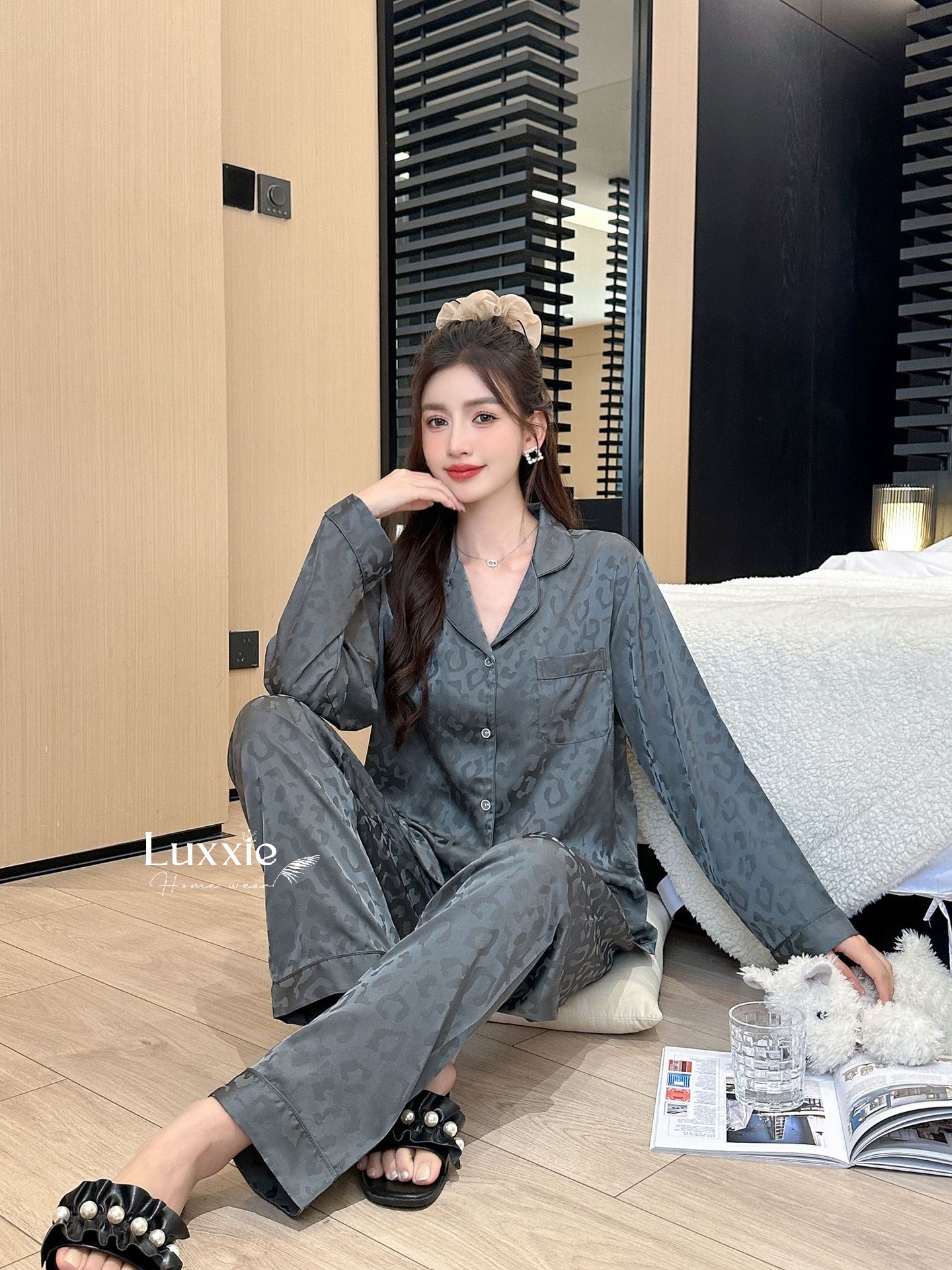 N40 Pijama lụa báo nhiều màu