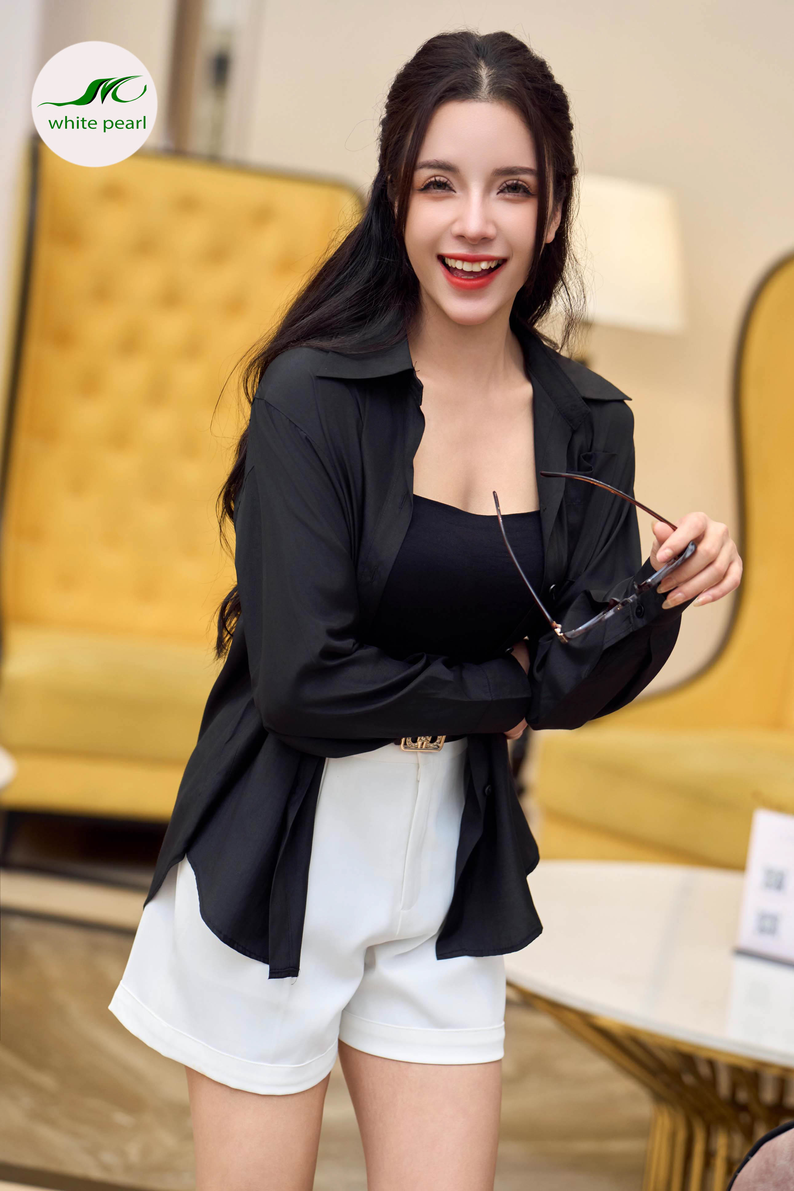 A25-12 Sơ mi cổ đức dáng bay thời trang công sở nữ White Pearl_thumbnail_3