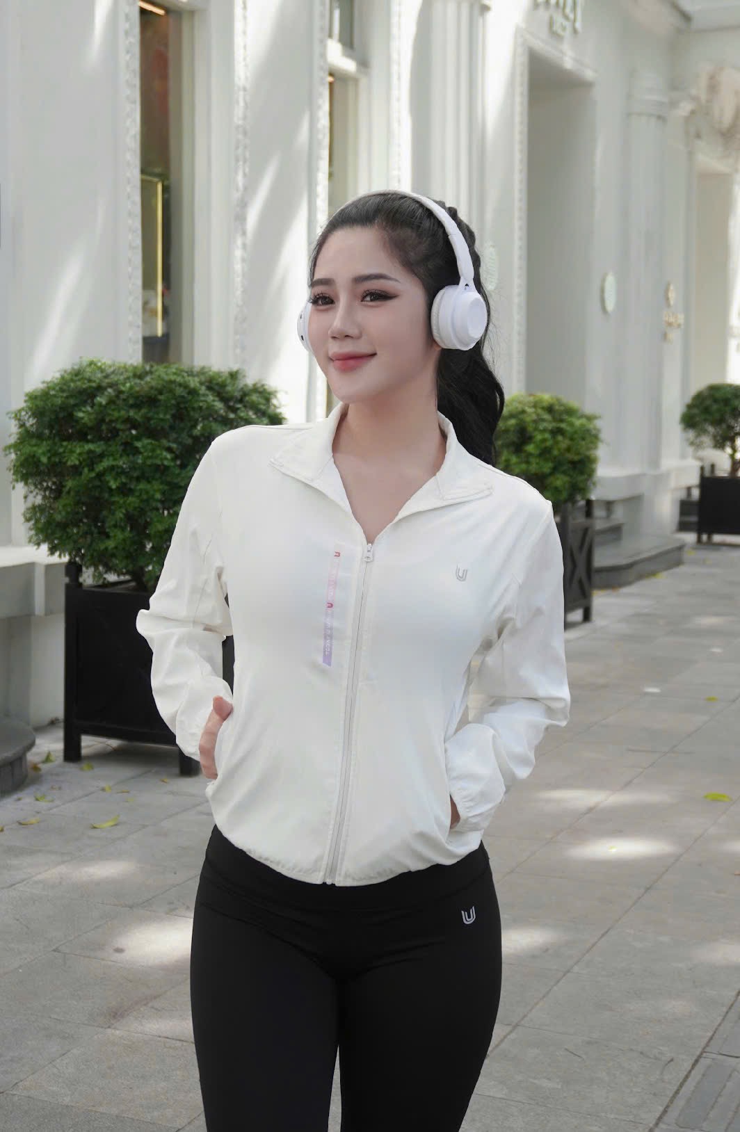 Áo khoác gió thể thao Windy Jacket_thumbnail_1