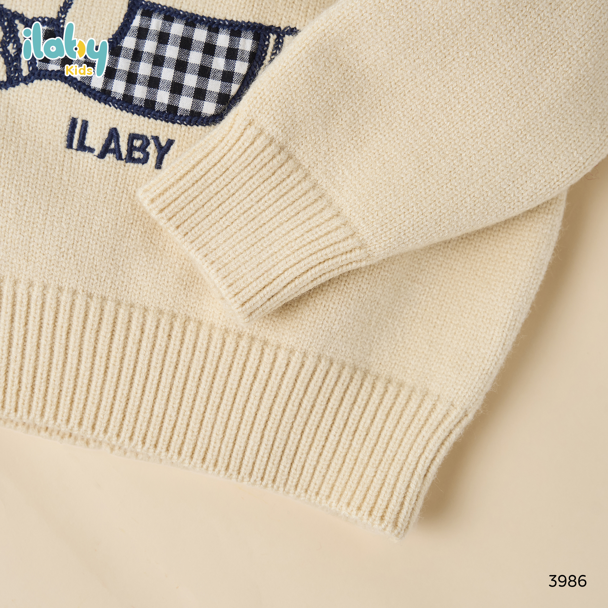 Áo len cổ đức thêu thân trước_thumbnail_3