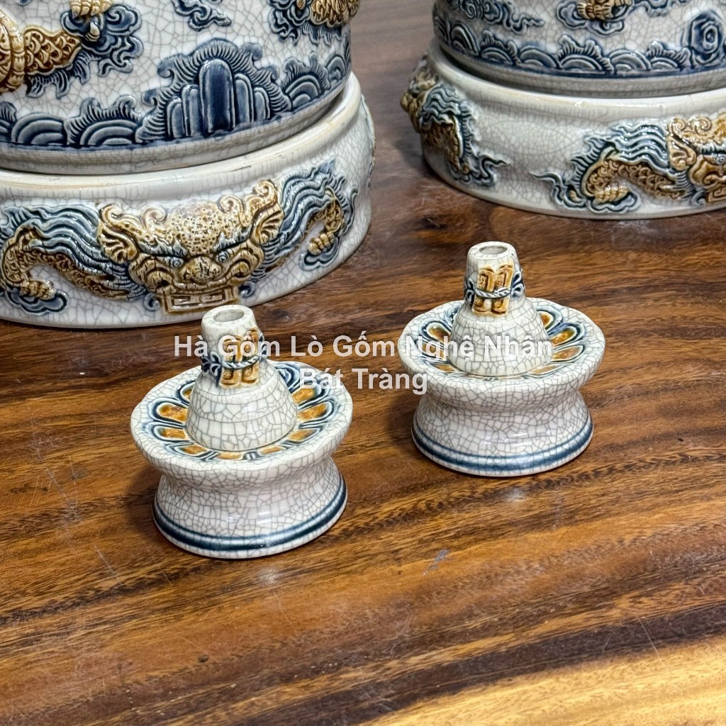 Chân/ đế cắm thuốc lá ban thần tài, ban gia tiên Thờ Cúng Men Rạn Rồng Hoa Sen nghệ nhân Bát Tràng