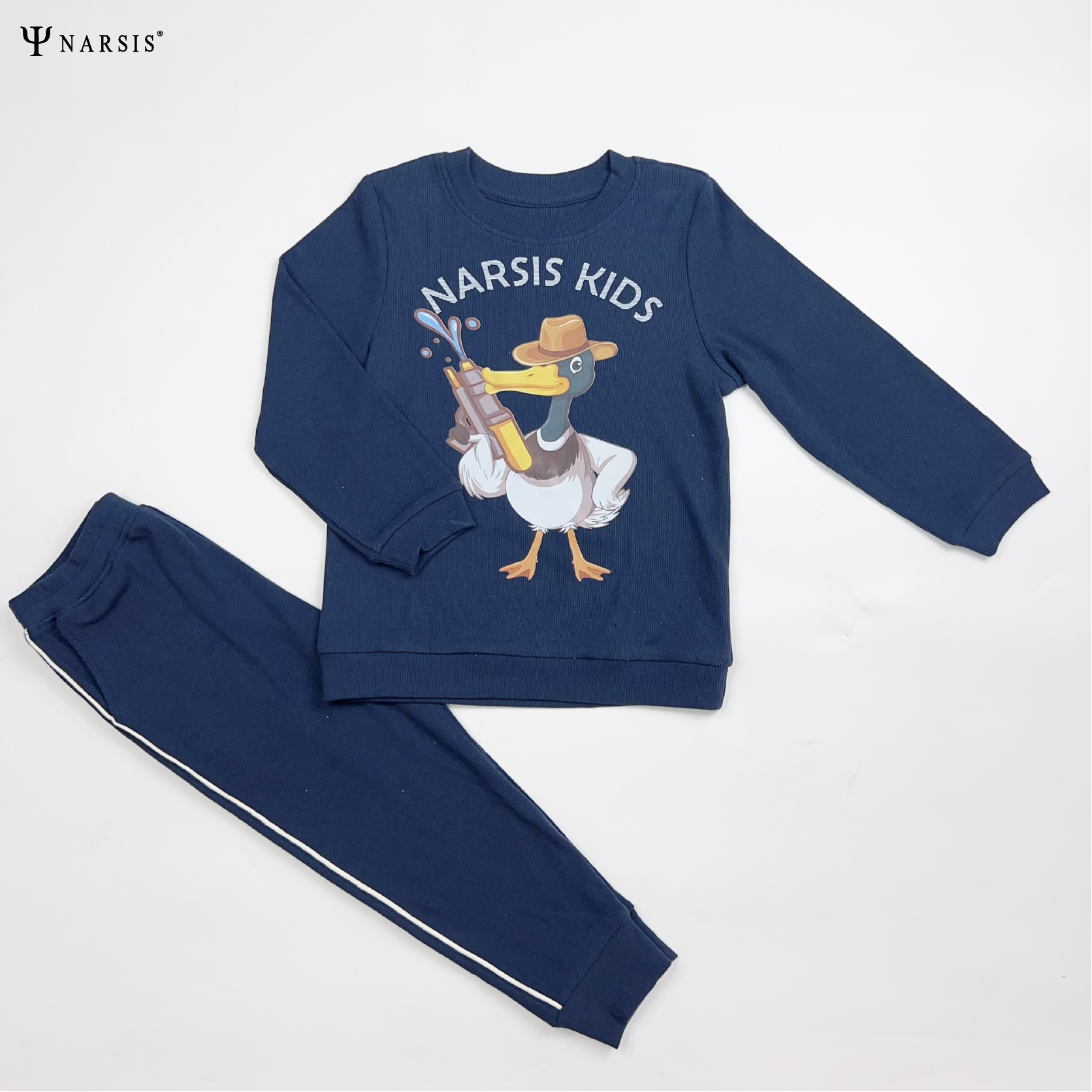 Bộ thu đông bé trai Narsis KE2090 chất cotton co giãn, họa tiết đơn giản.