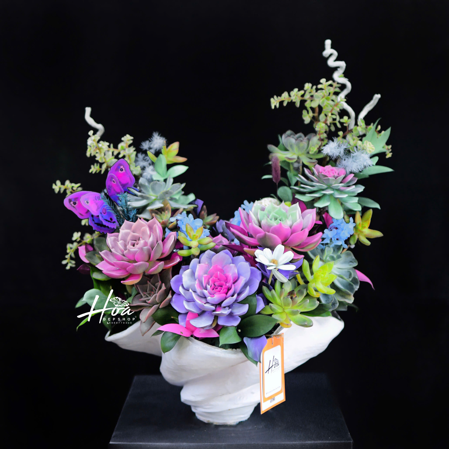 Bình sen đá nghệ thuật