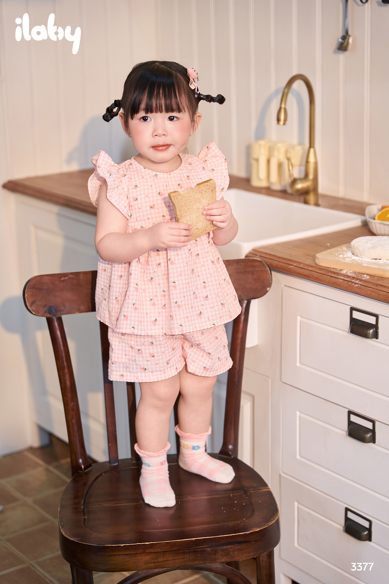 Set kẻ dâu tay cánh tiên