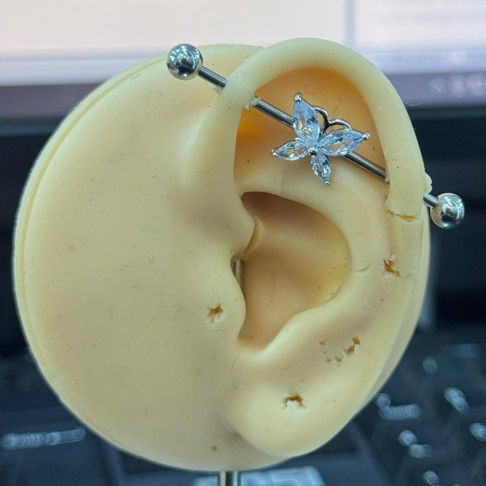 Khuyên industrial kiểu con bướm._thumbnail_3