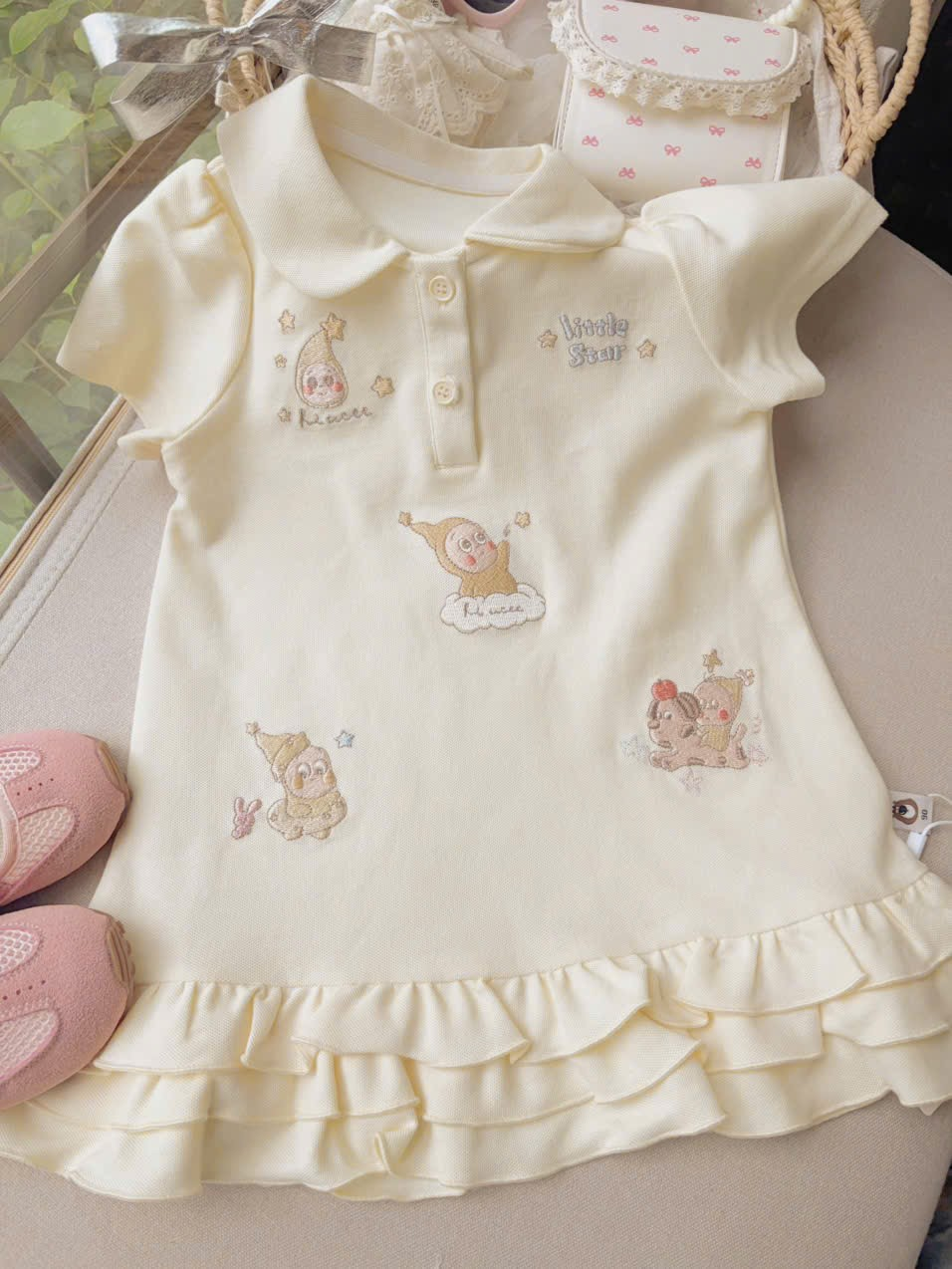 D76 - 272200 - Vàng