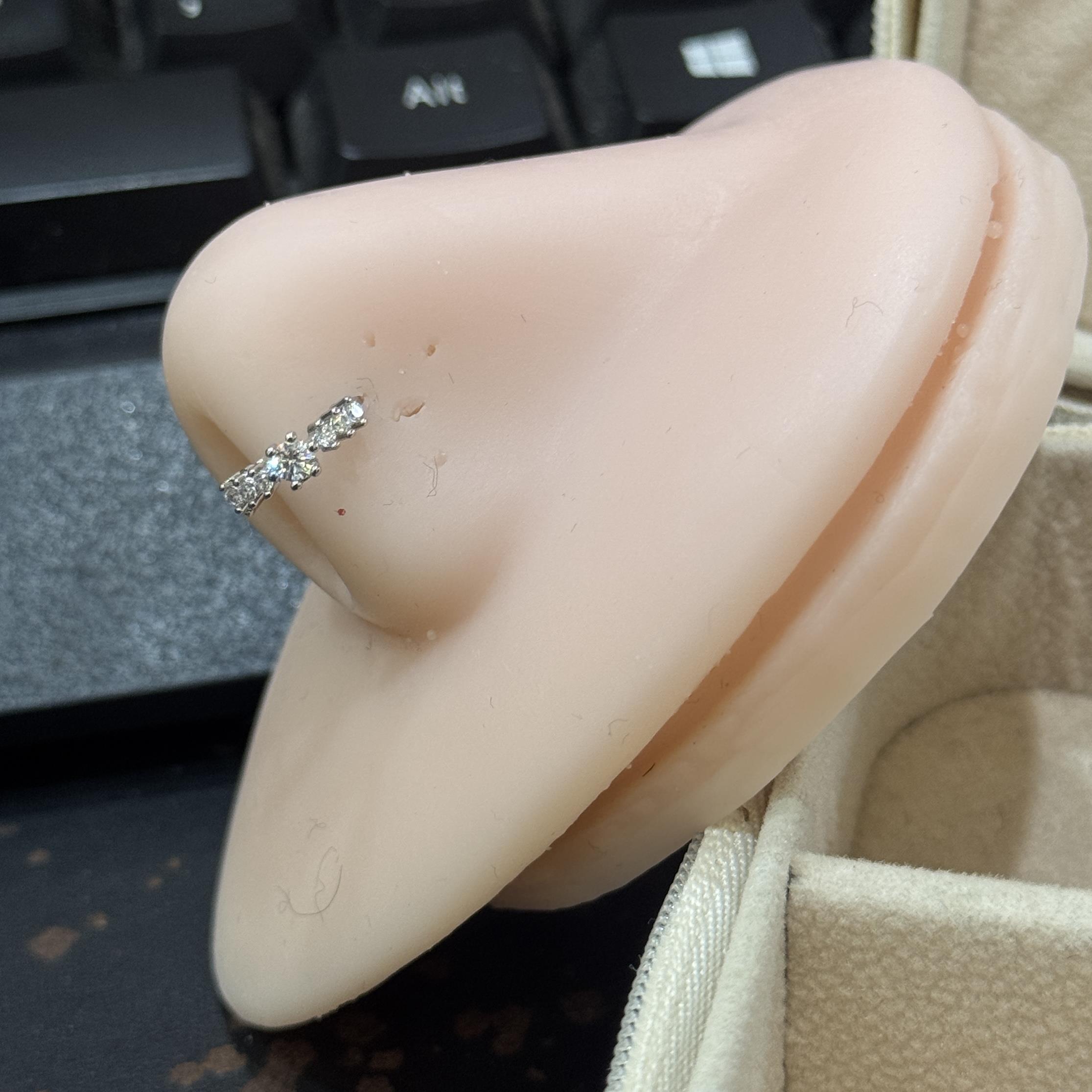 vòng bẻ đính kim cương trắng đính dải kim cương nhỏ size 8_thumbnail_3