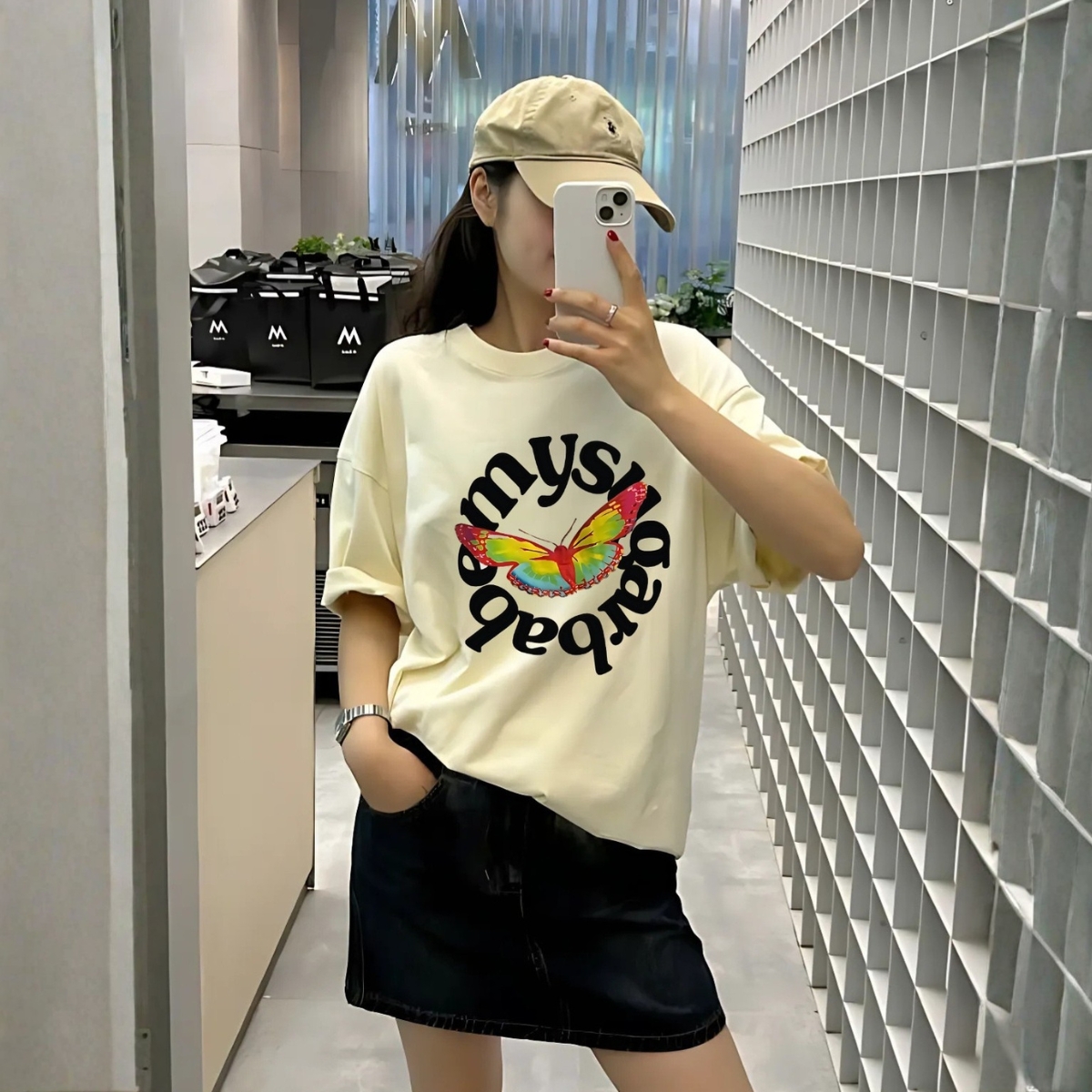 Áo thun nữ form rộng local brand WE TEE hình bướm màu sắc cá tính - WU0986 WU0986