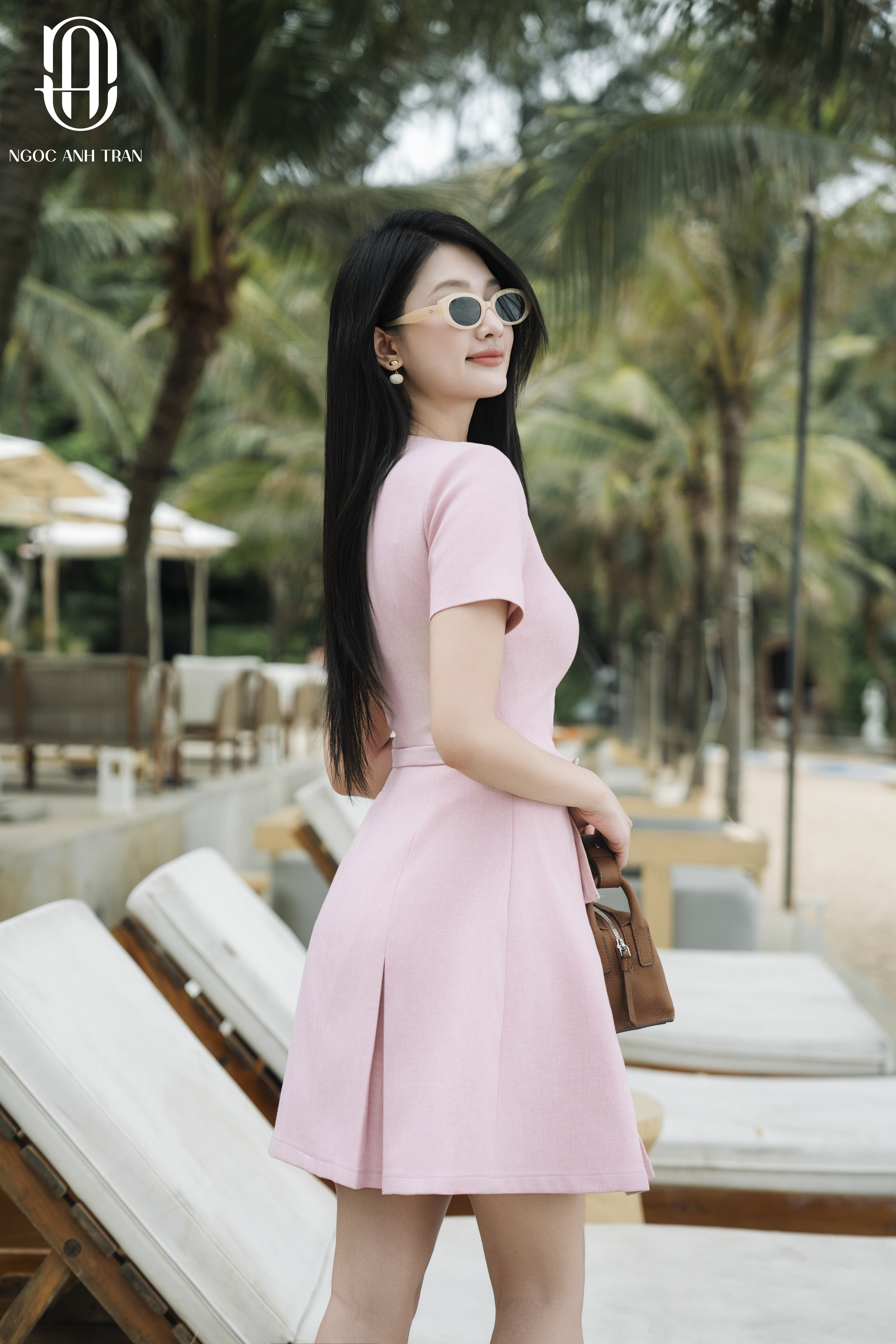 D127 - Váy hồng Hội An xếp ly trên gối_thumbnail_4