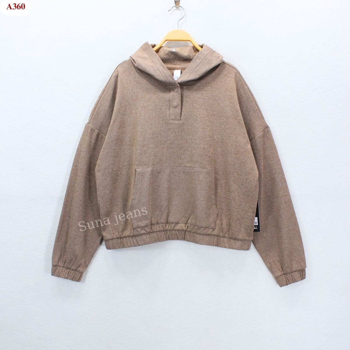 A360-Hoodie crop_thumbnail_2