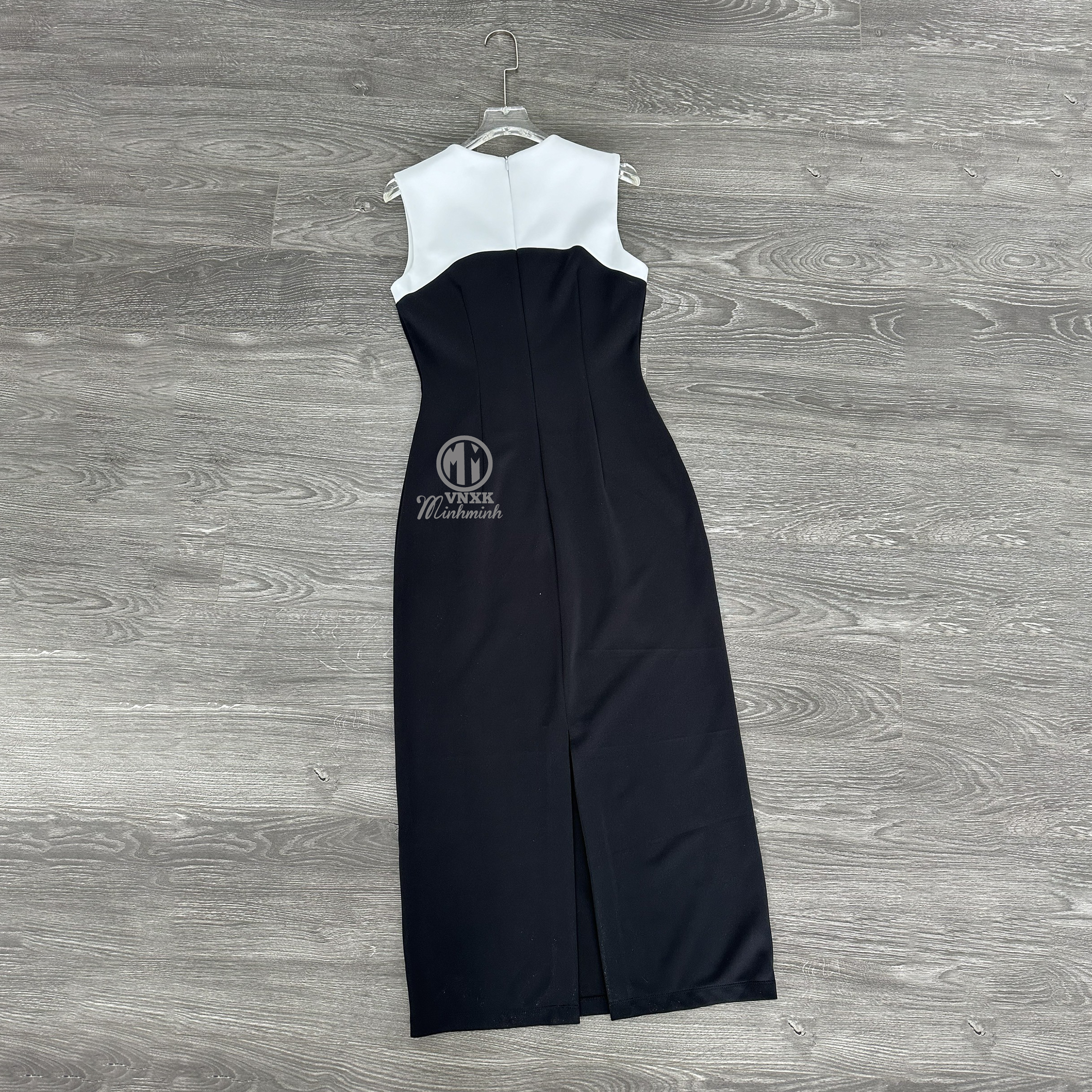 DAM HOBBS_thumbnail_18