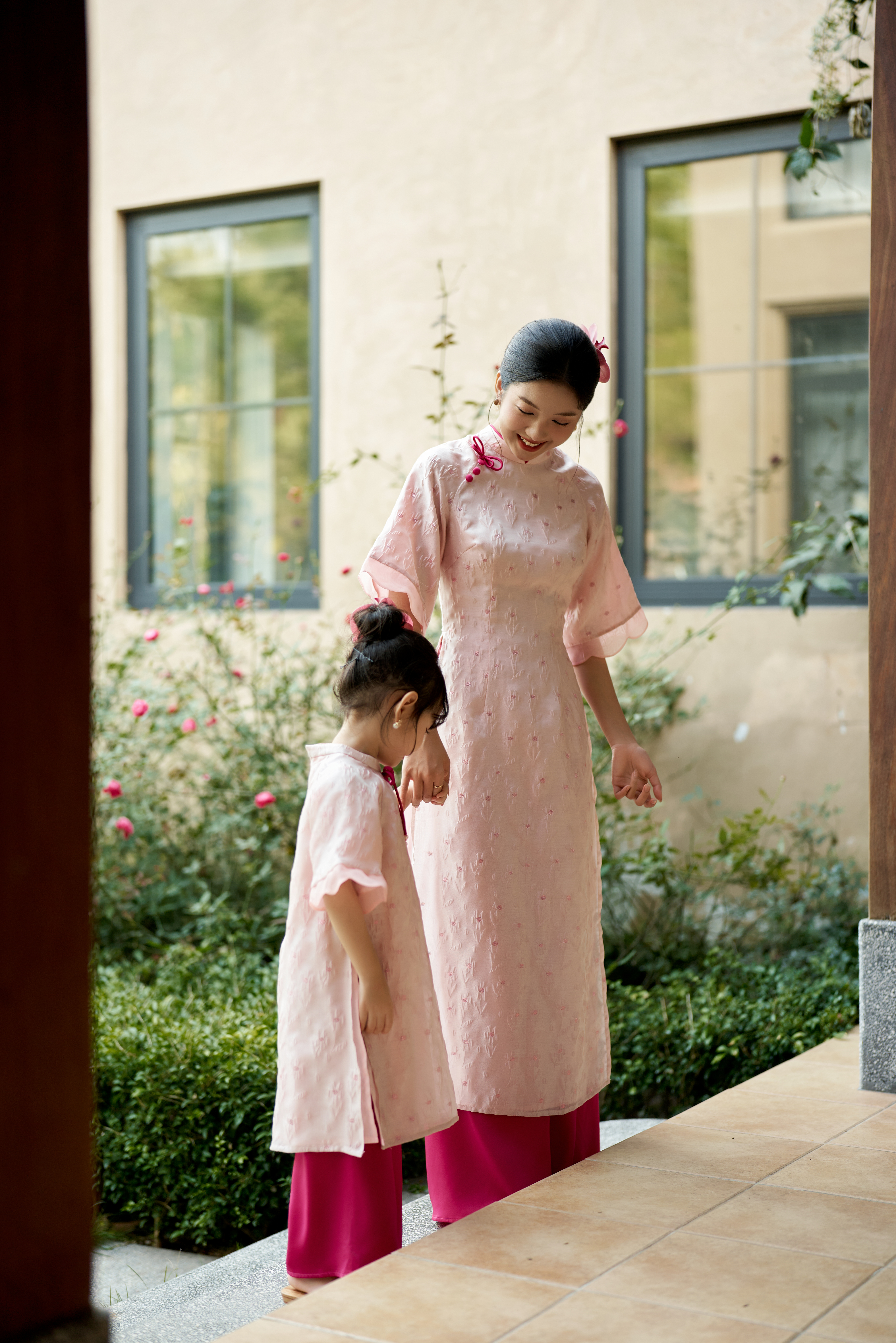 Áo dài mẹ Cát Tiên_thumbnail_5