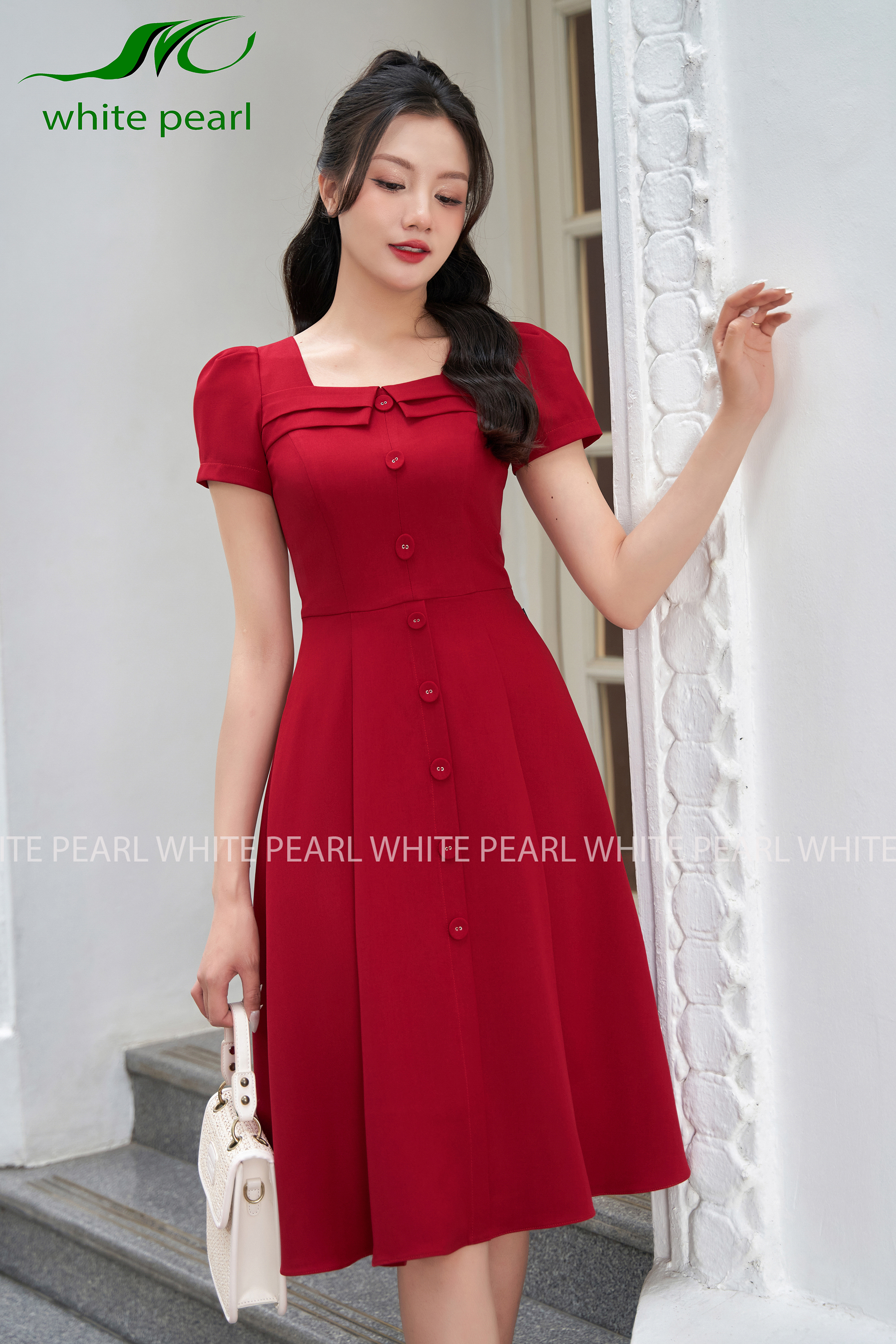 Mẫu đầm cổ vuông màu Đỏ thời trang công sở cao cấp White Pearl_thumbnail_2