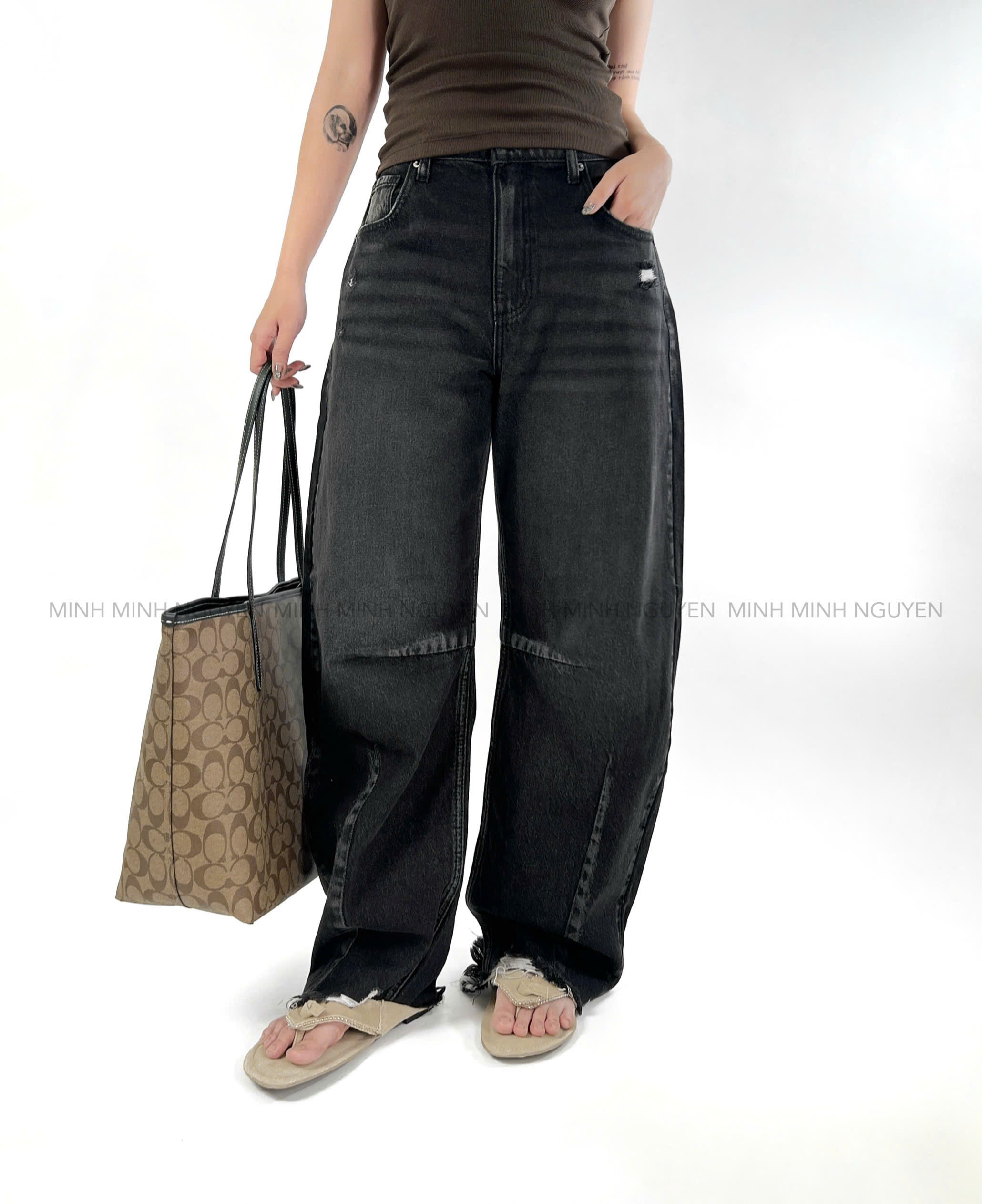 QUAN JEAN SNEAK PEEK_thumbnail_2