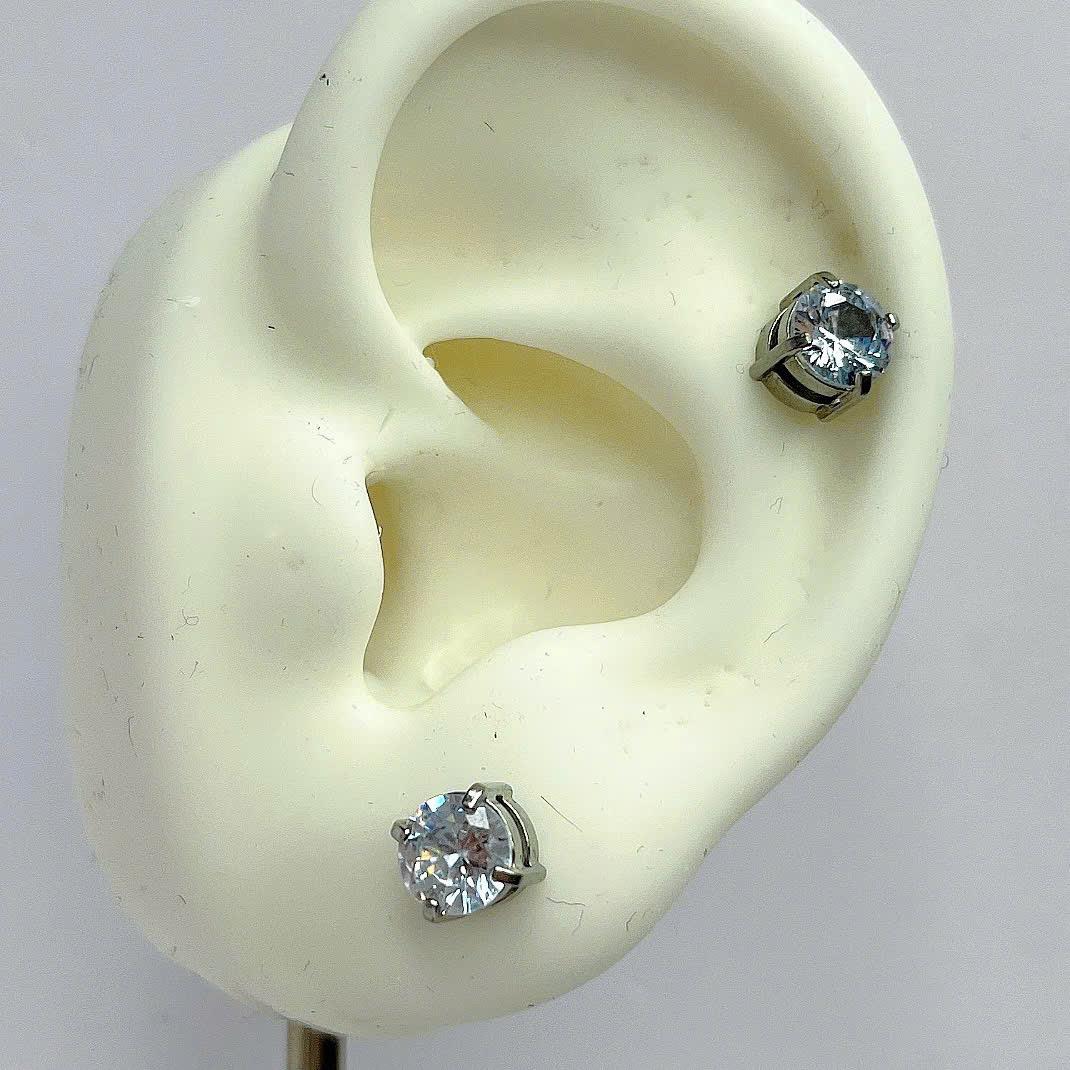 Khuyên kẹp giả kim cương size 5