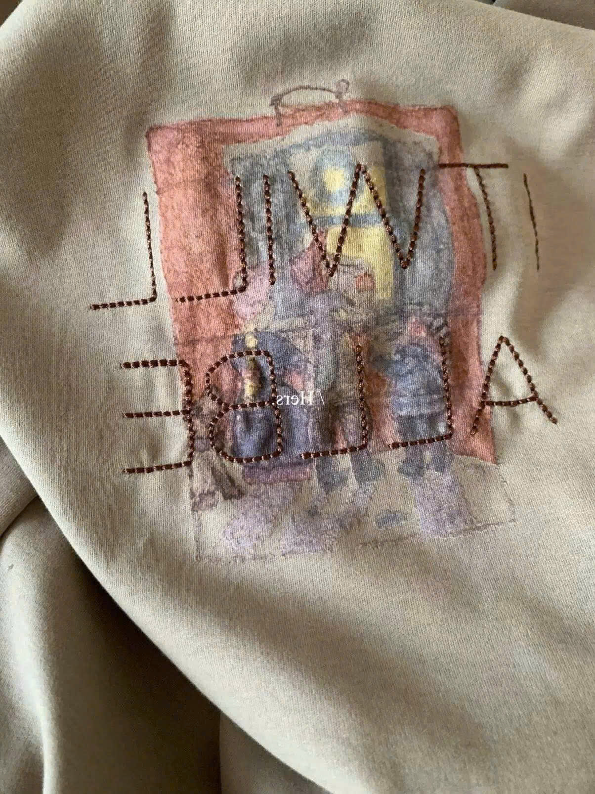 Áo thun in hình thêu chữ ( NÂU )_thumbnail_3