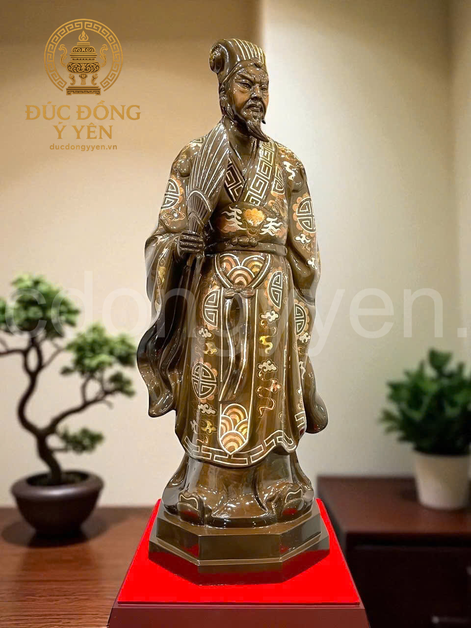 Tượng khổng minh đúc đồng đỏ khảm hoa văn _thumbnail_3