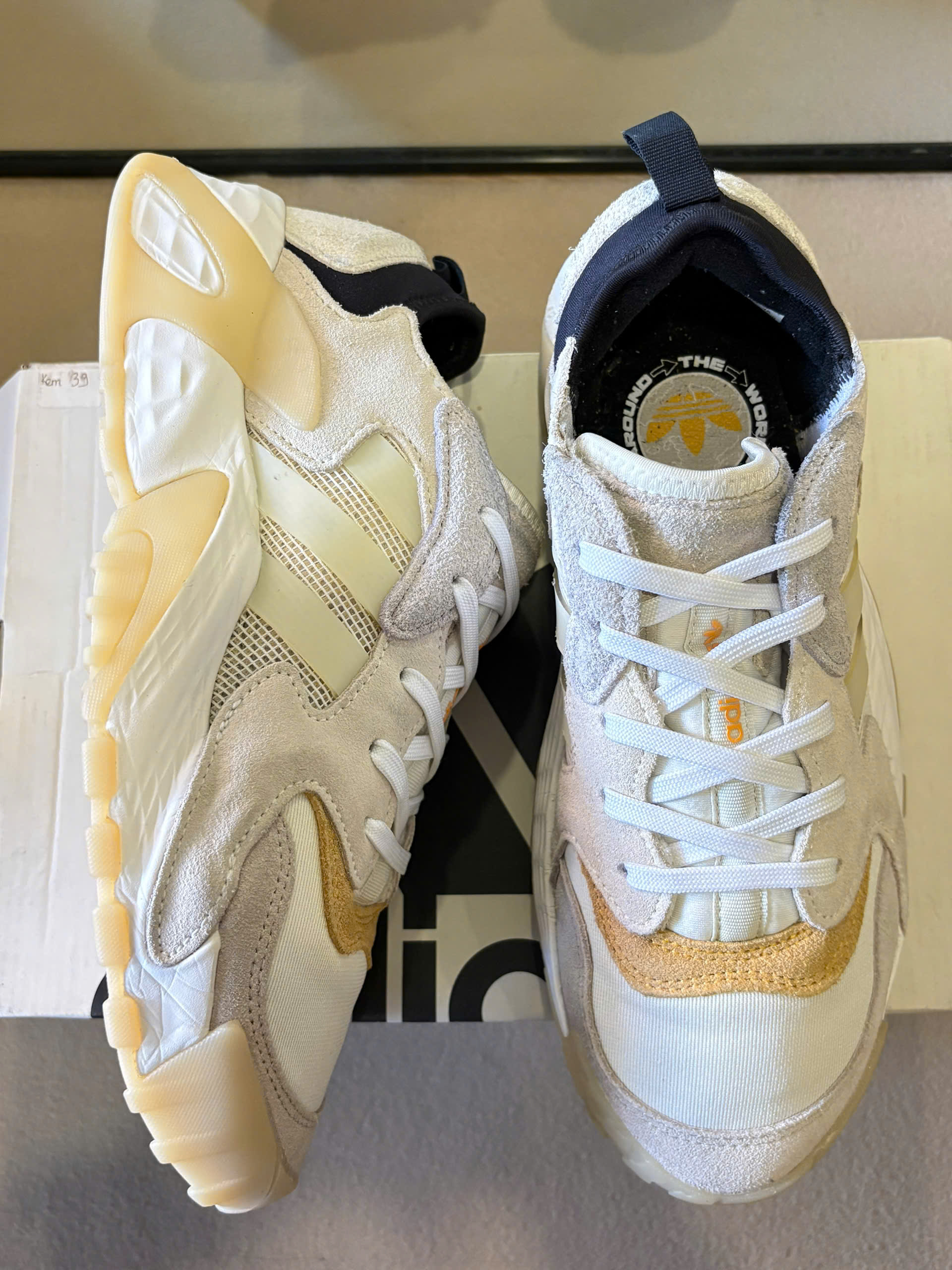 Adidas Streetball Low "Off White" FW1215