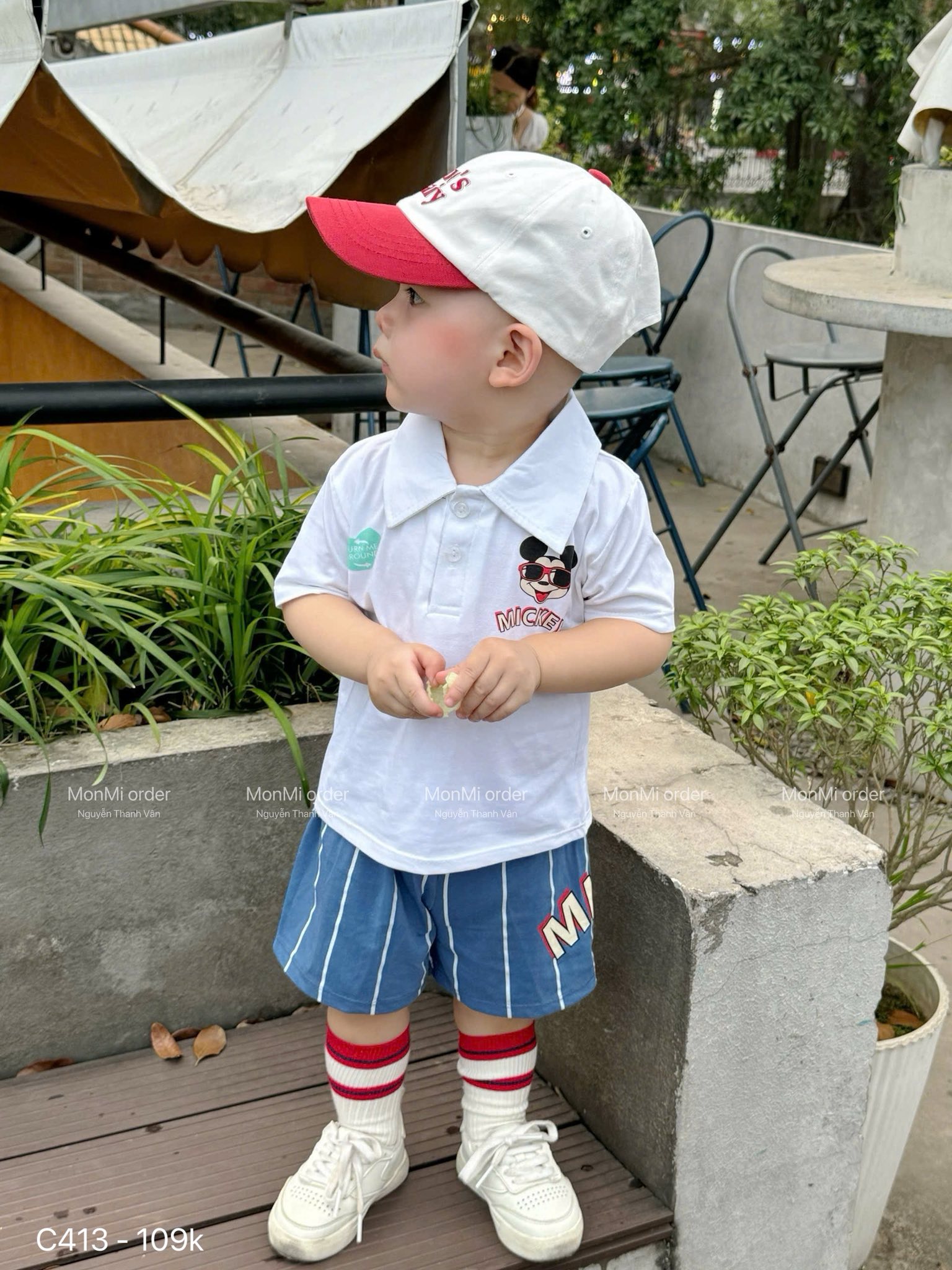A40 BỘ POLO MICKEY ĐEO KÍNH TURN ME AROUND- A117.1645