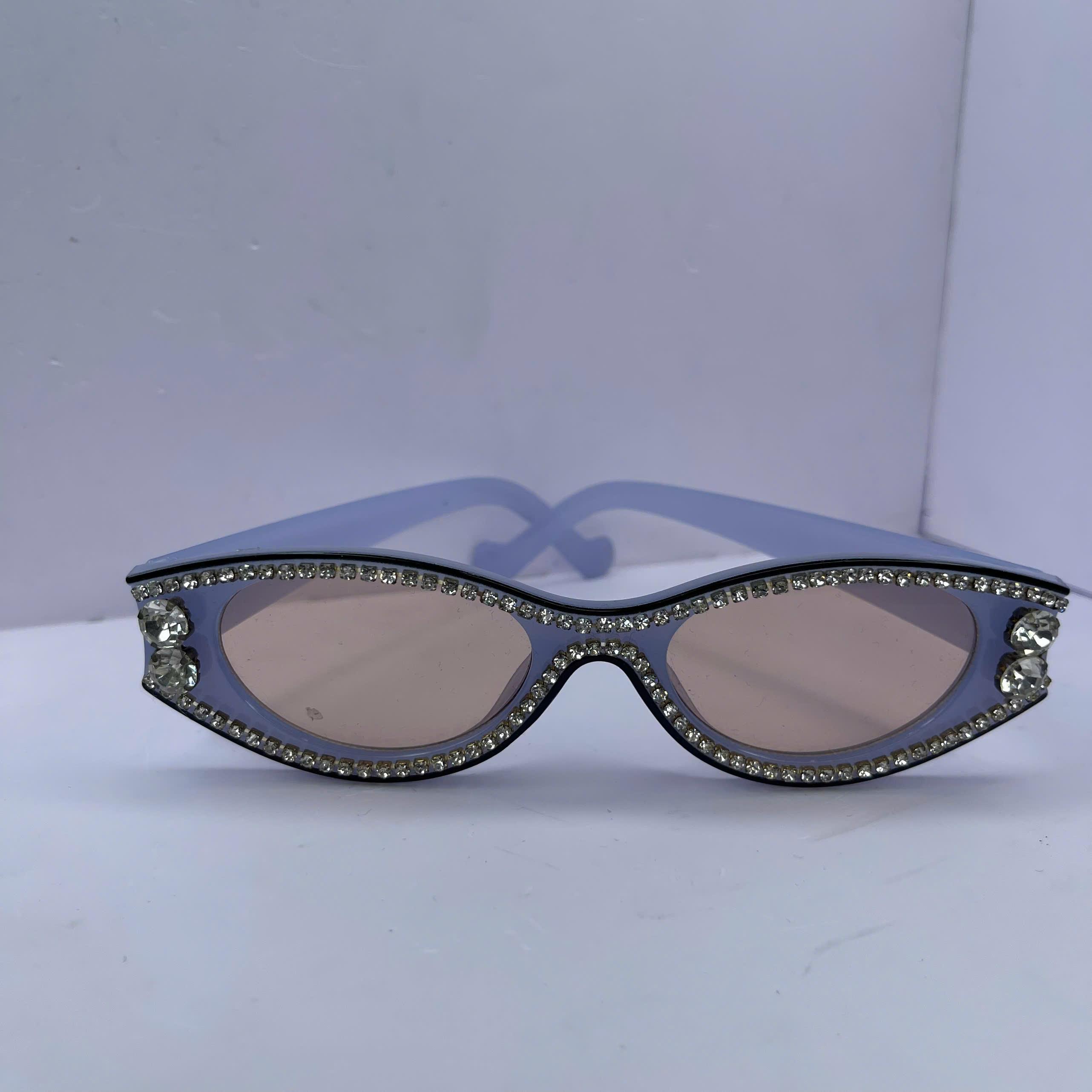 Kính mắt viền đá xanh_thumbnail_1