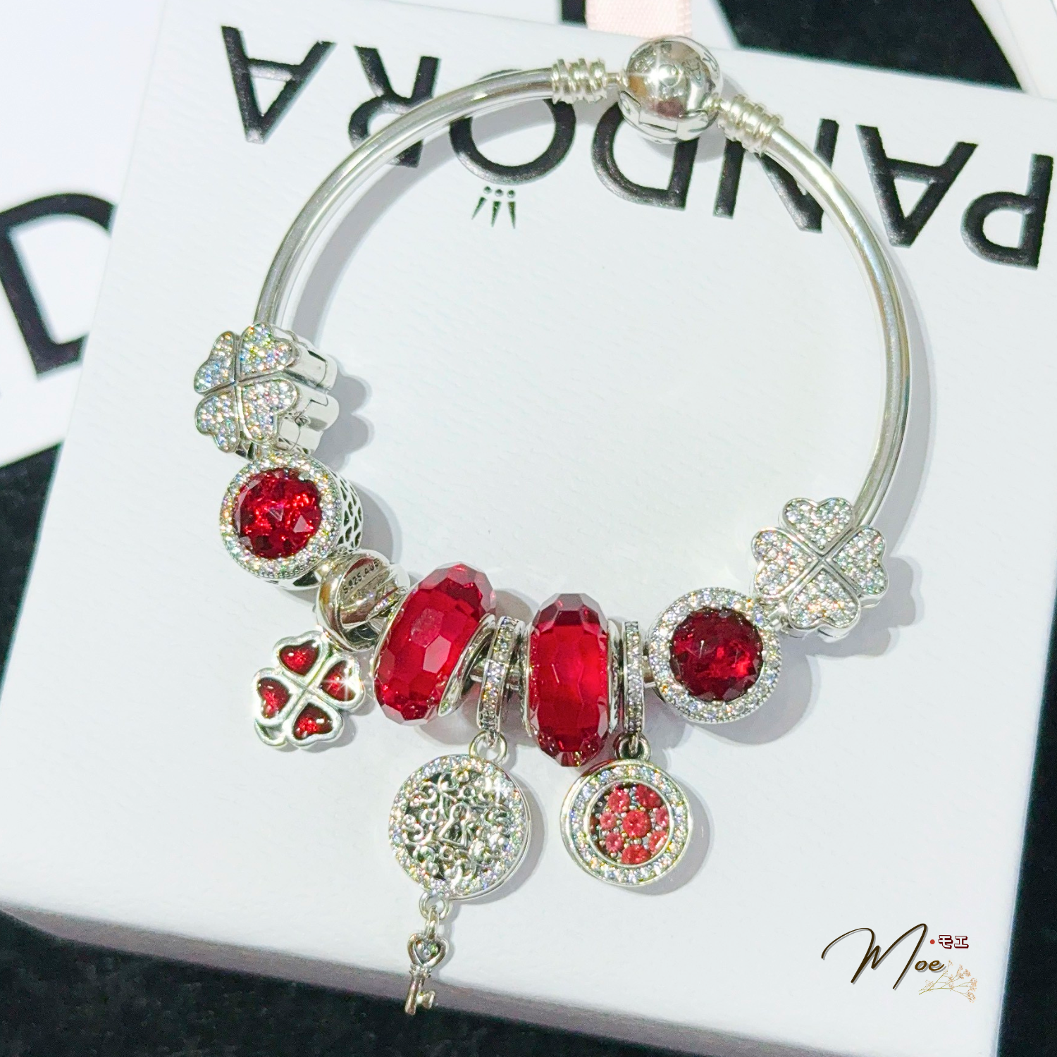 LT559 - Vòng Pandora cỏ 4 lá may mắn glass đỏ_thumbnail_1