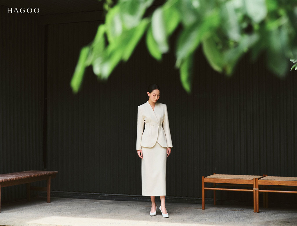 Flattering and easy to coordinate, this is a suggestion not to be missed.